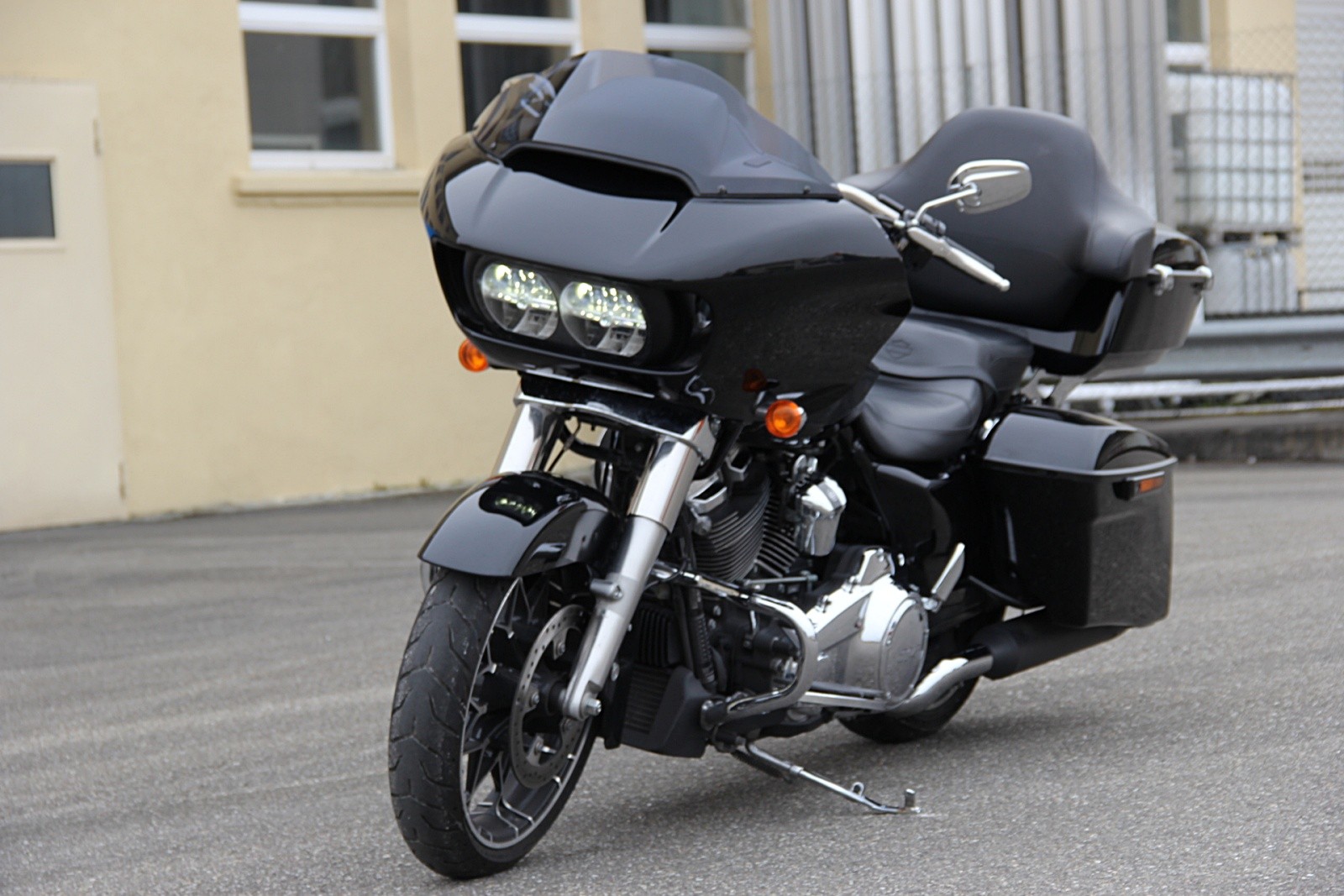 HARLEY-DAVIDSON FLTRXS Road Glide Special 114-image-3