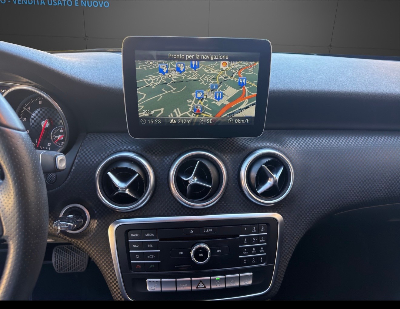 MERCEDES-BENZ A 180 7G-DCT-image-5