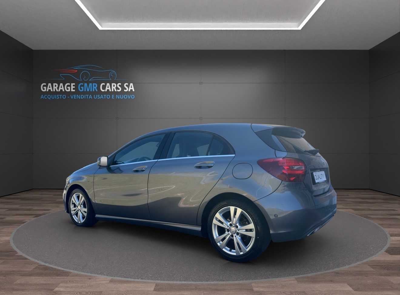 MERCEDES-BENZ A 180 7G-DCT-image-2