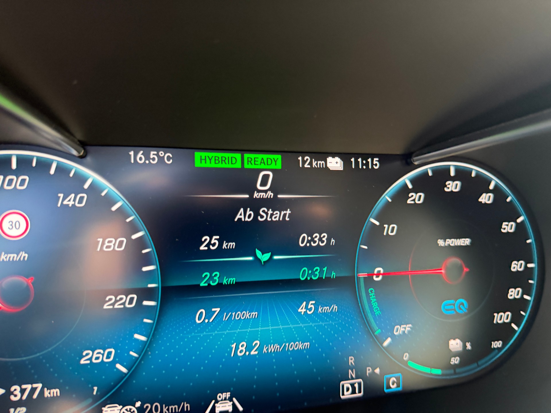 MERCEDES-BENZ C 300 e AMG Line Kombi *all:in-Garantie bis 17.7.26*Frisch ab Service*CH-Auto*1.Hand*Gratis Service*-image-17