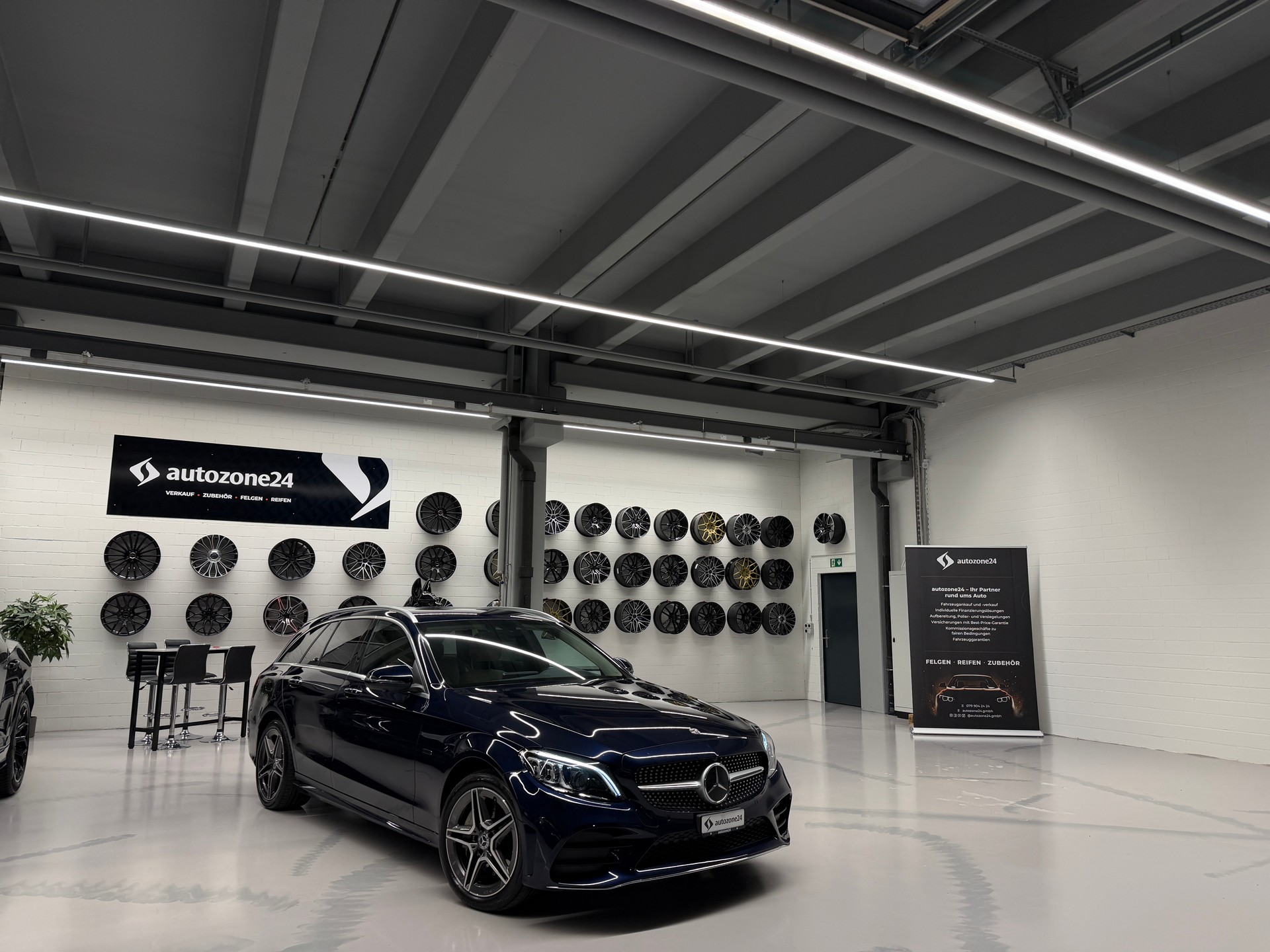 MERCEDES-BENZ C 300 e AMG Line Kombi *all:in-Garantie bis 17.7.26*Frisch ab Service*CH-Auto*1.Hand*Gratis Service*-image-27