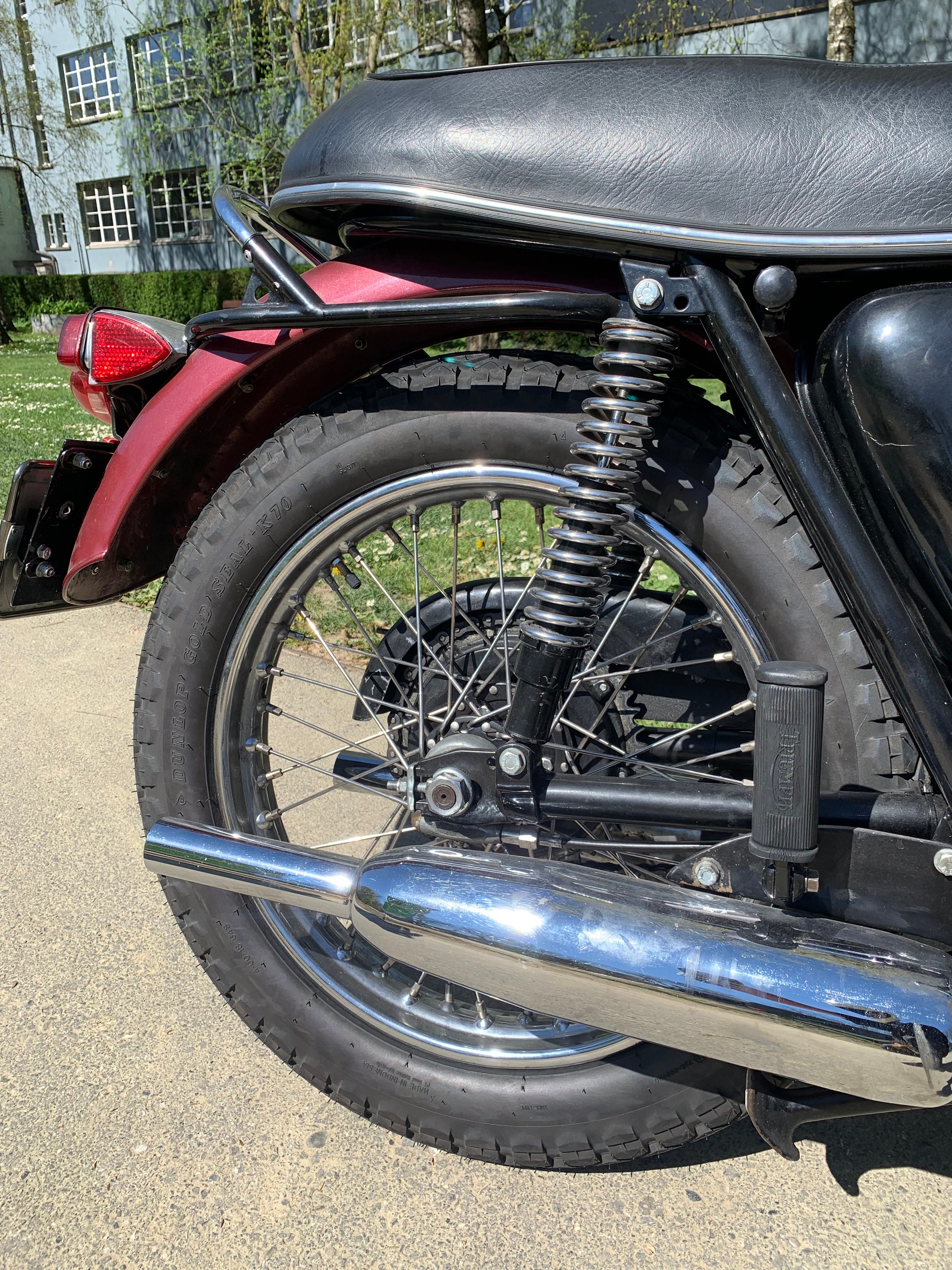 TRIUMPH T120 R-image-5