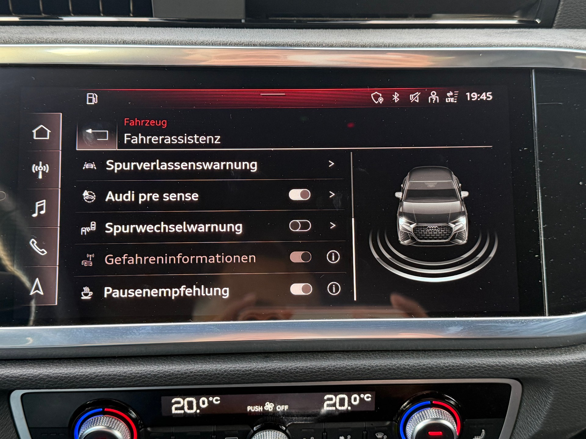 AUDI RS Q3 Sportback quattro S tronic-image-31
