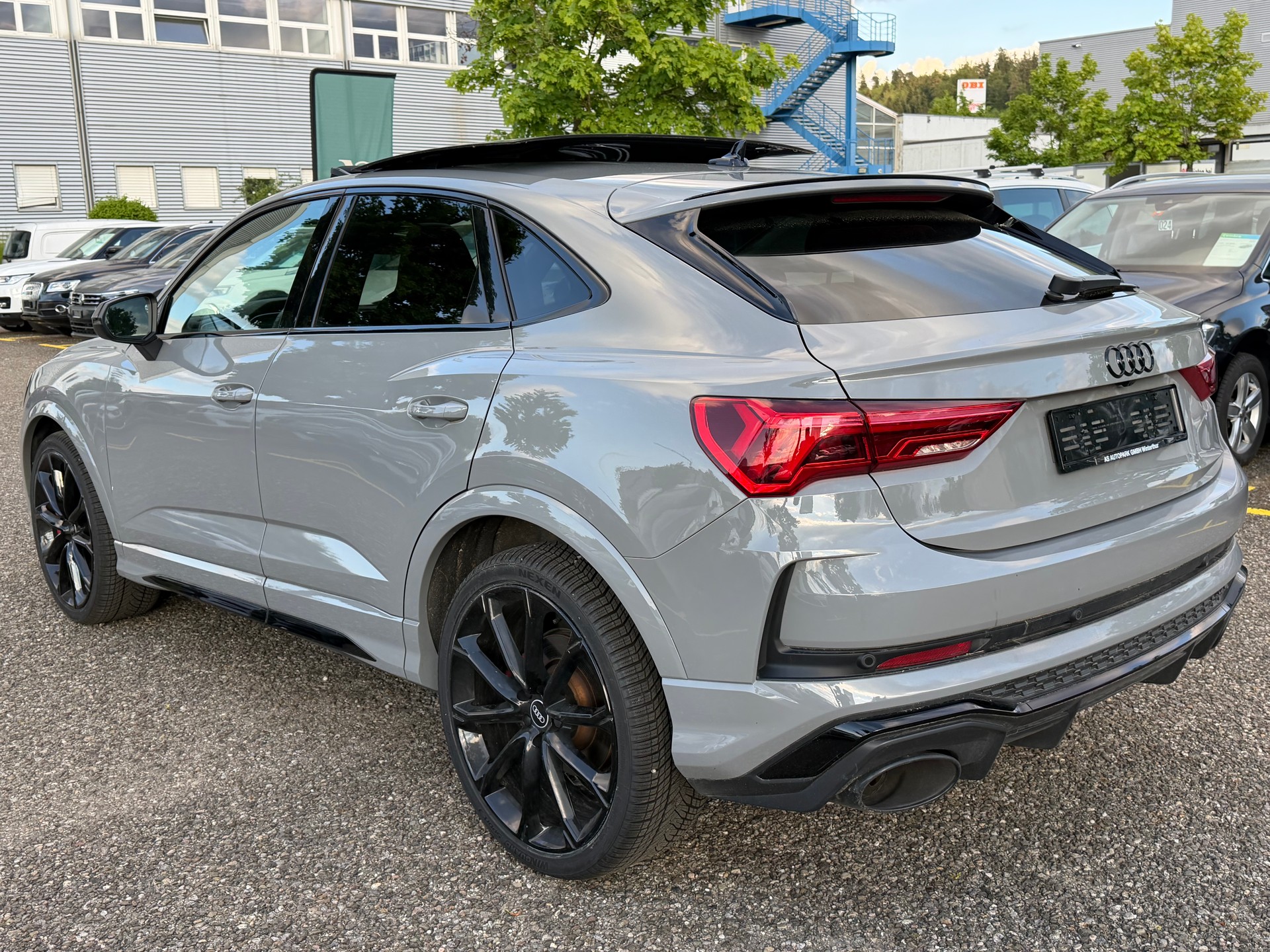 AUDI RS Q3 Sportback quattro S tronic-image-6