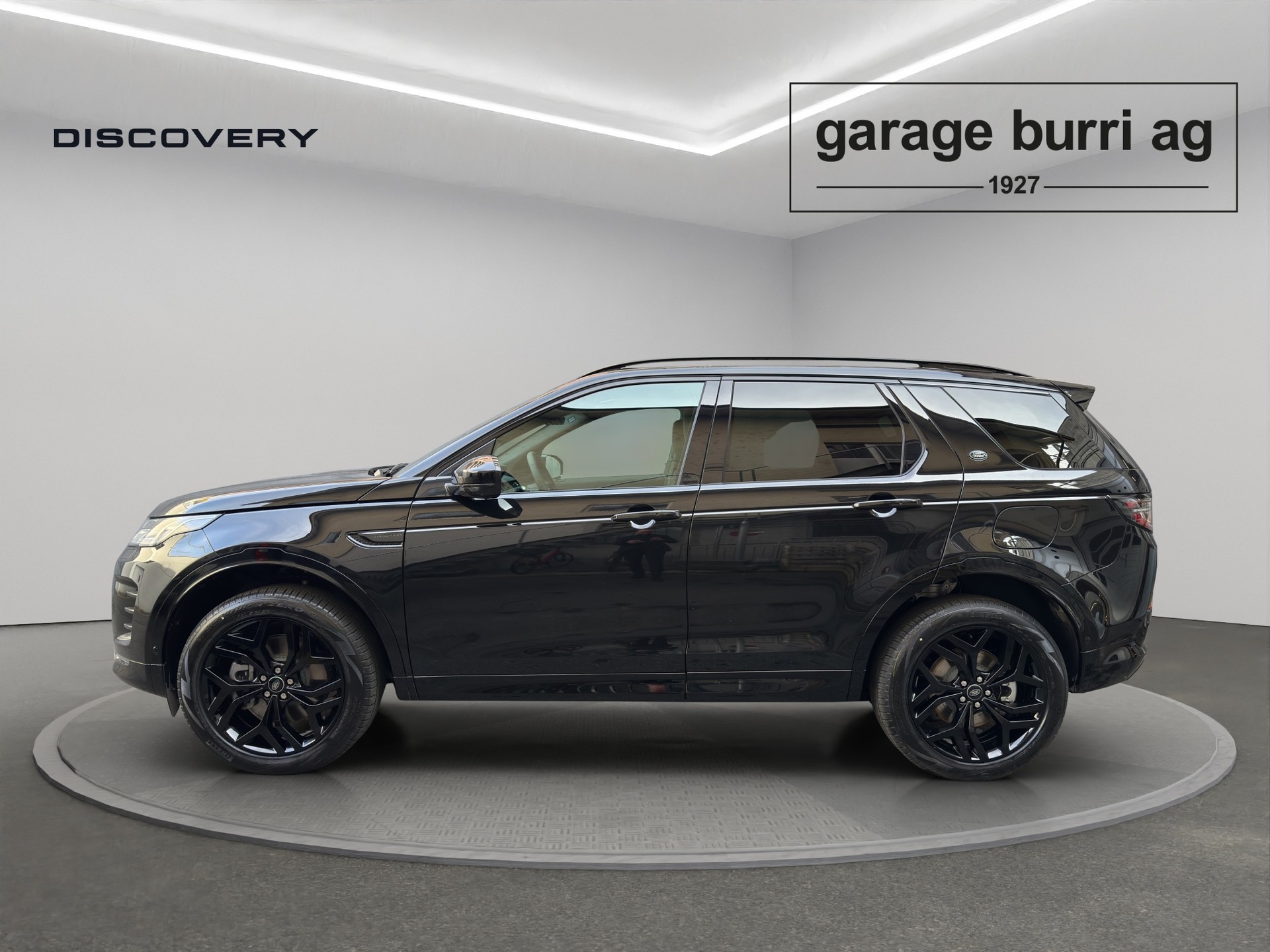 LAND ROVER Discovery Sport 1.5 T 270e Landmark-showroom-element-2