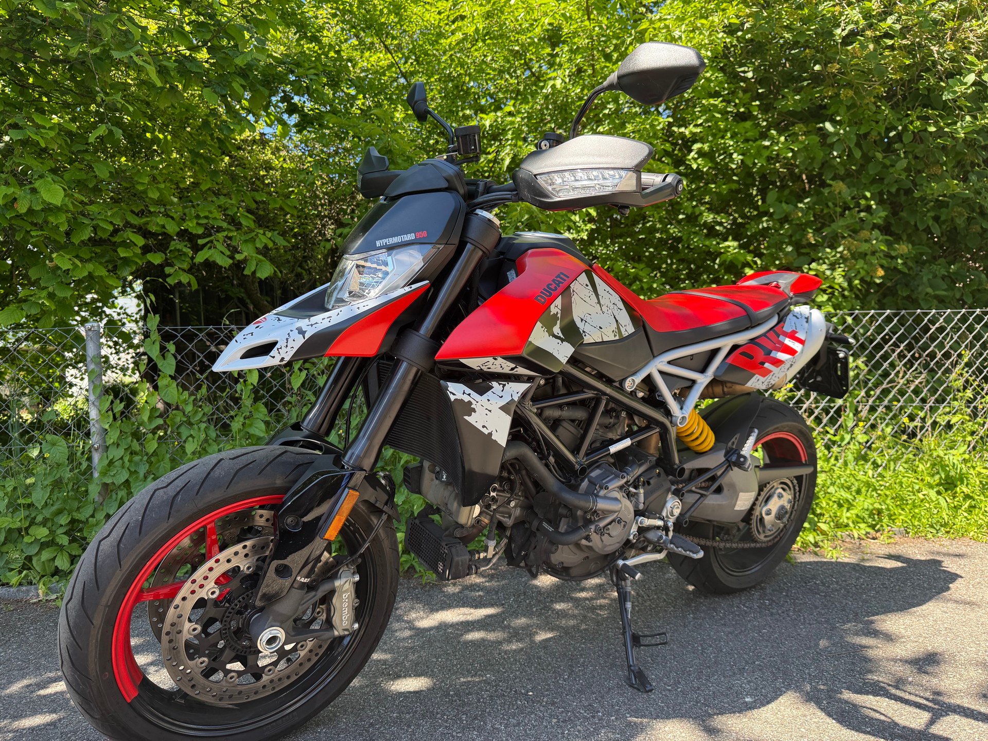 DUCATI Hypermotard 950 RVE (35kW)-image-14