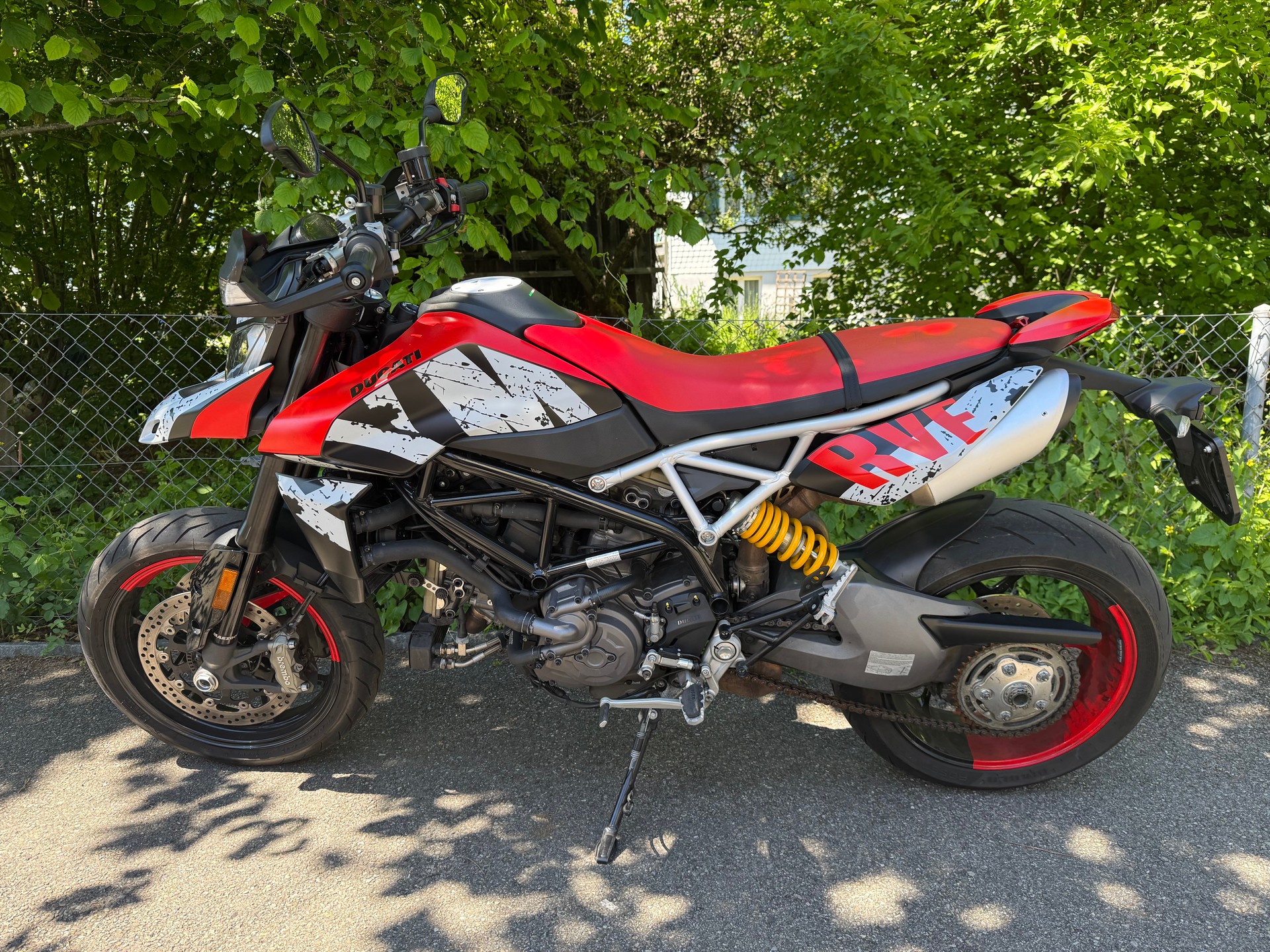 DUCATI Hypermotard 950 RVE (35kW)-image-4