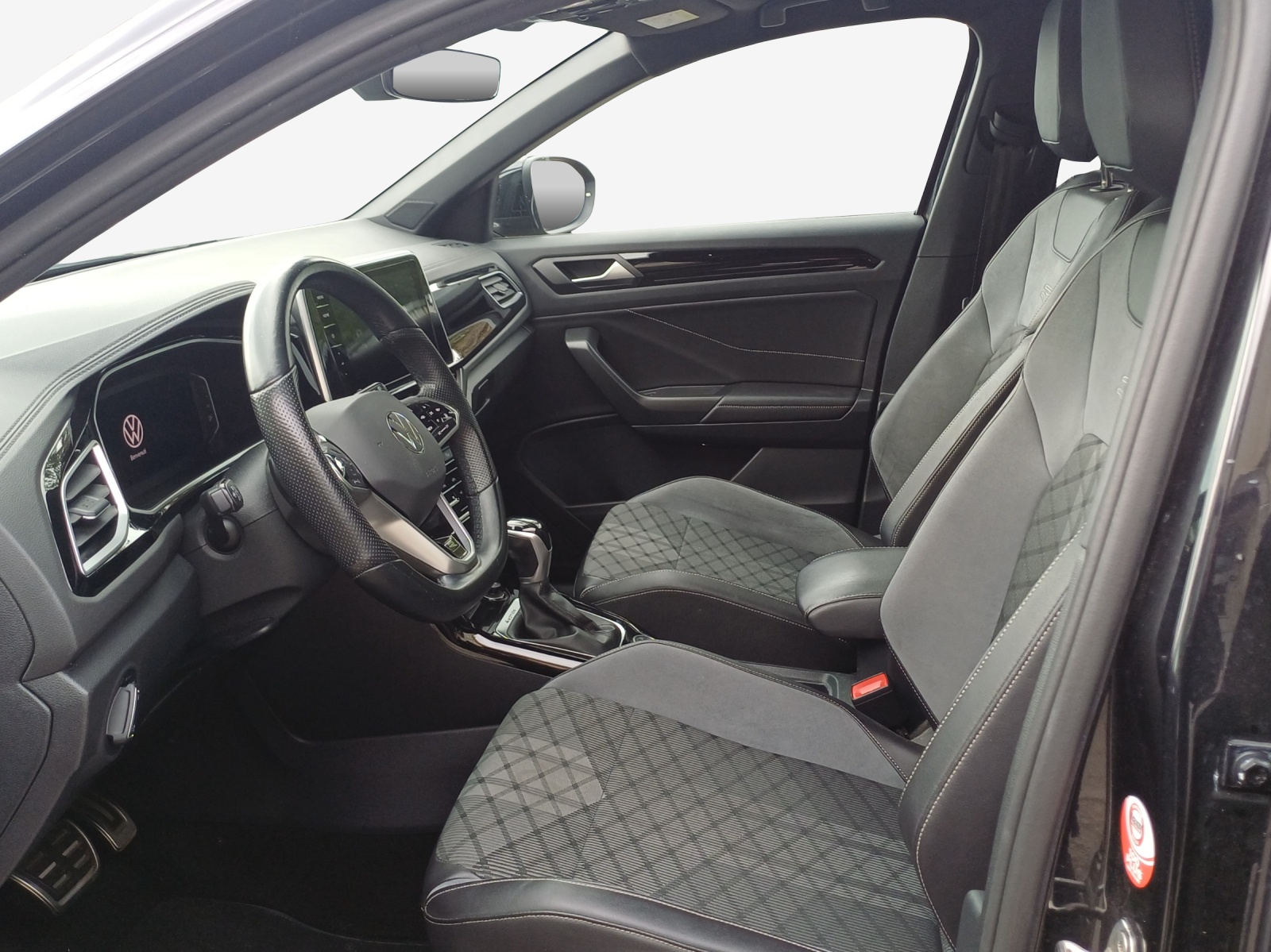 VW T-Roc 2.0 TSI R-Line DSG 4Motion-image-7