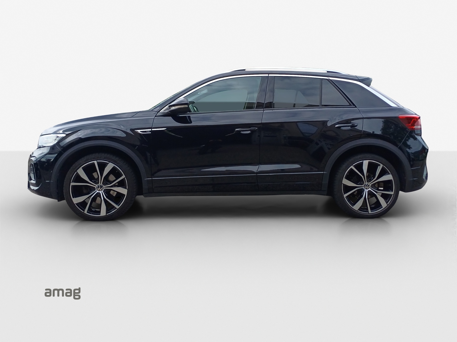 VW T-Roc 2.0 TSI R-Line DSG 4Motion-image-1