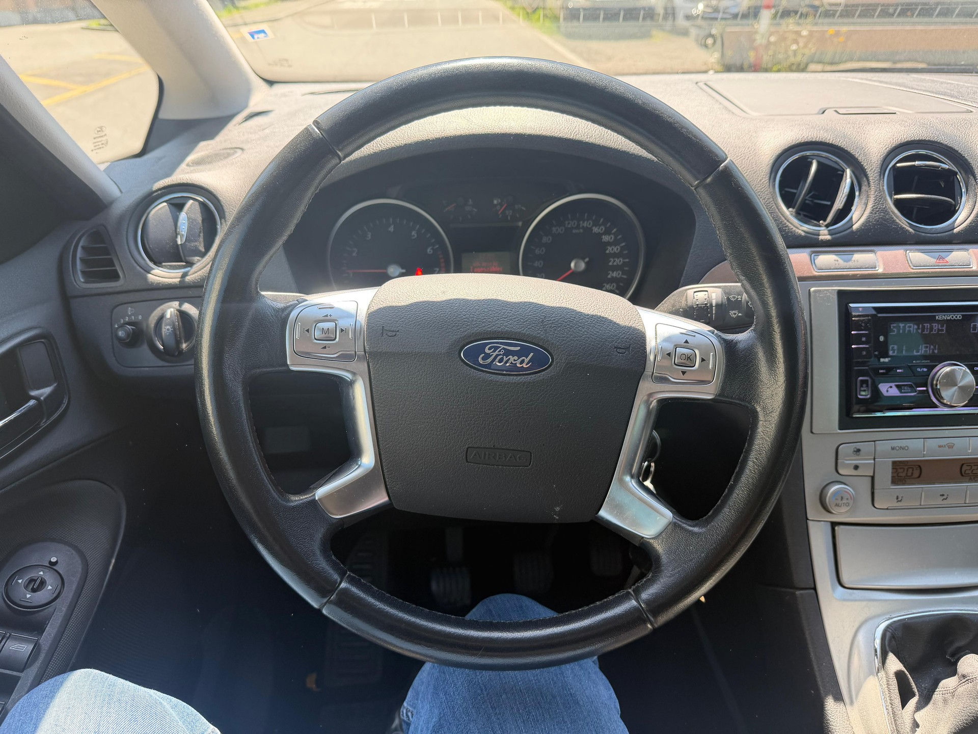 FORD S-Max 2.0i Trend-image-8