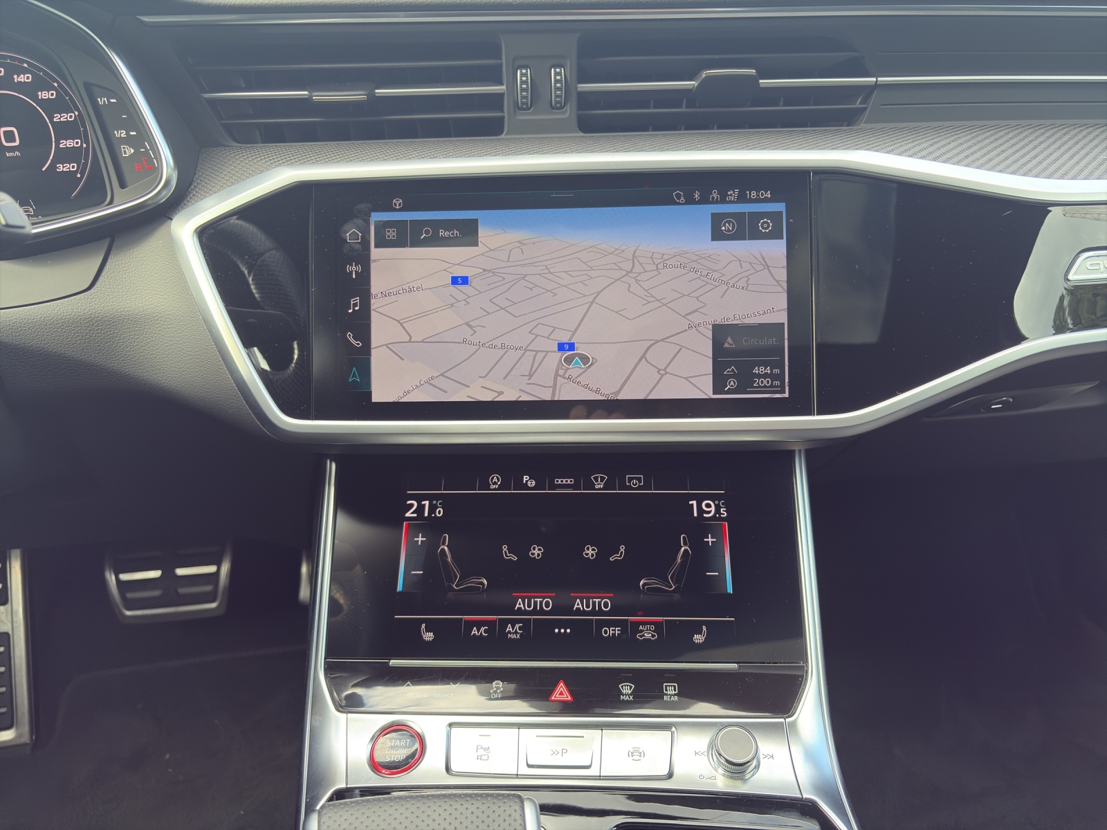 AUDI RS6 Avant 4.0 TFSI V8 quattro-image-17