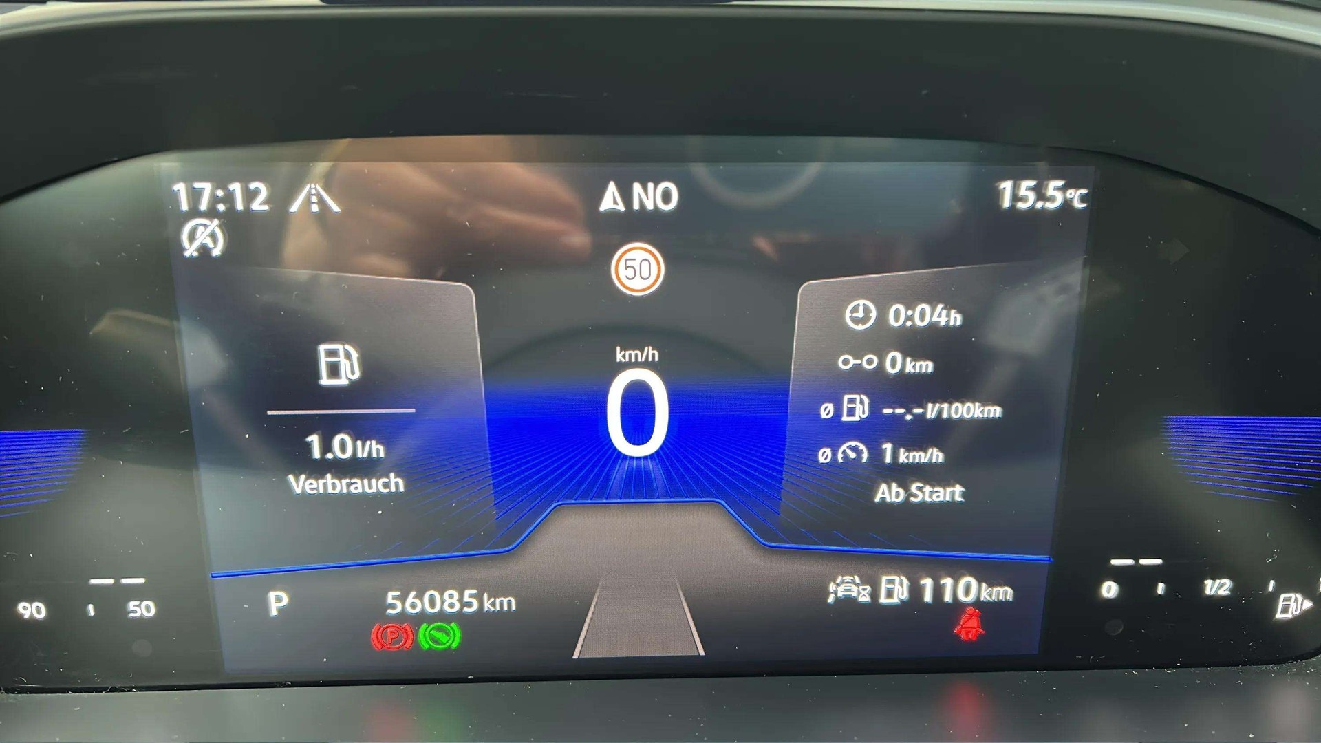 VW T-Roc 2.0 TSI R-Line DSG 4Motion mit AHK & Werksgarantie-image-17