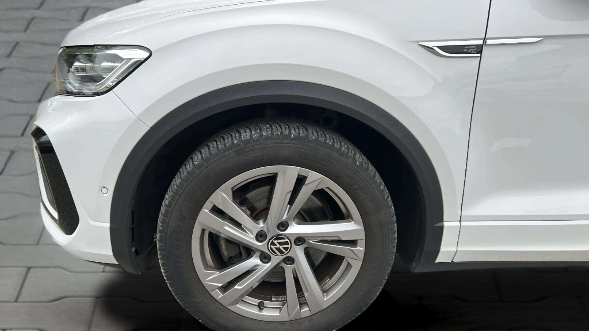 VW T-Roc 2.0 TSI R-Line DSG 4Motion mit AHK & Werksgarantie-image-27