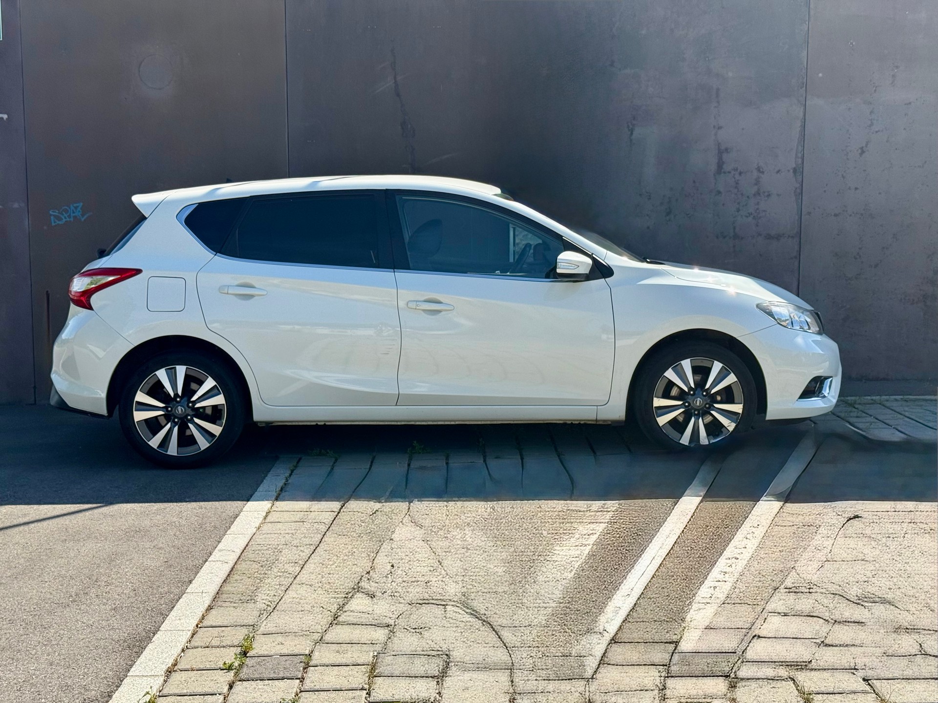 NISSAN Pulsar 1.2 DIG-N-Connecta-showroom-element-2
