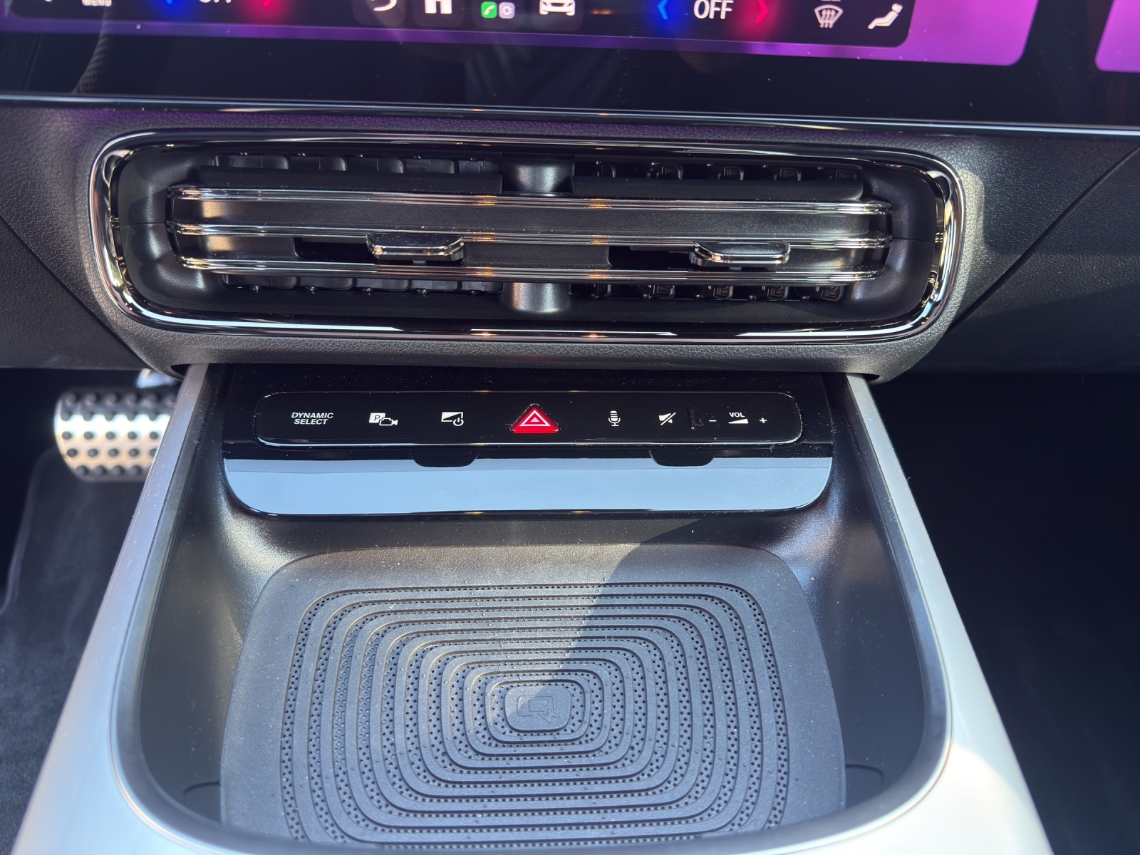 MERCEDES-BENZ CLA Shooting Brake 220 4Matic 8G-DCT-image-15