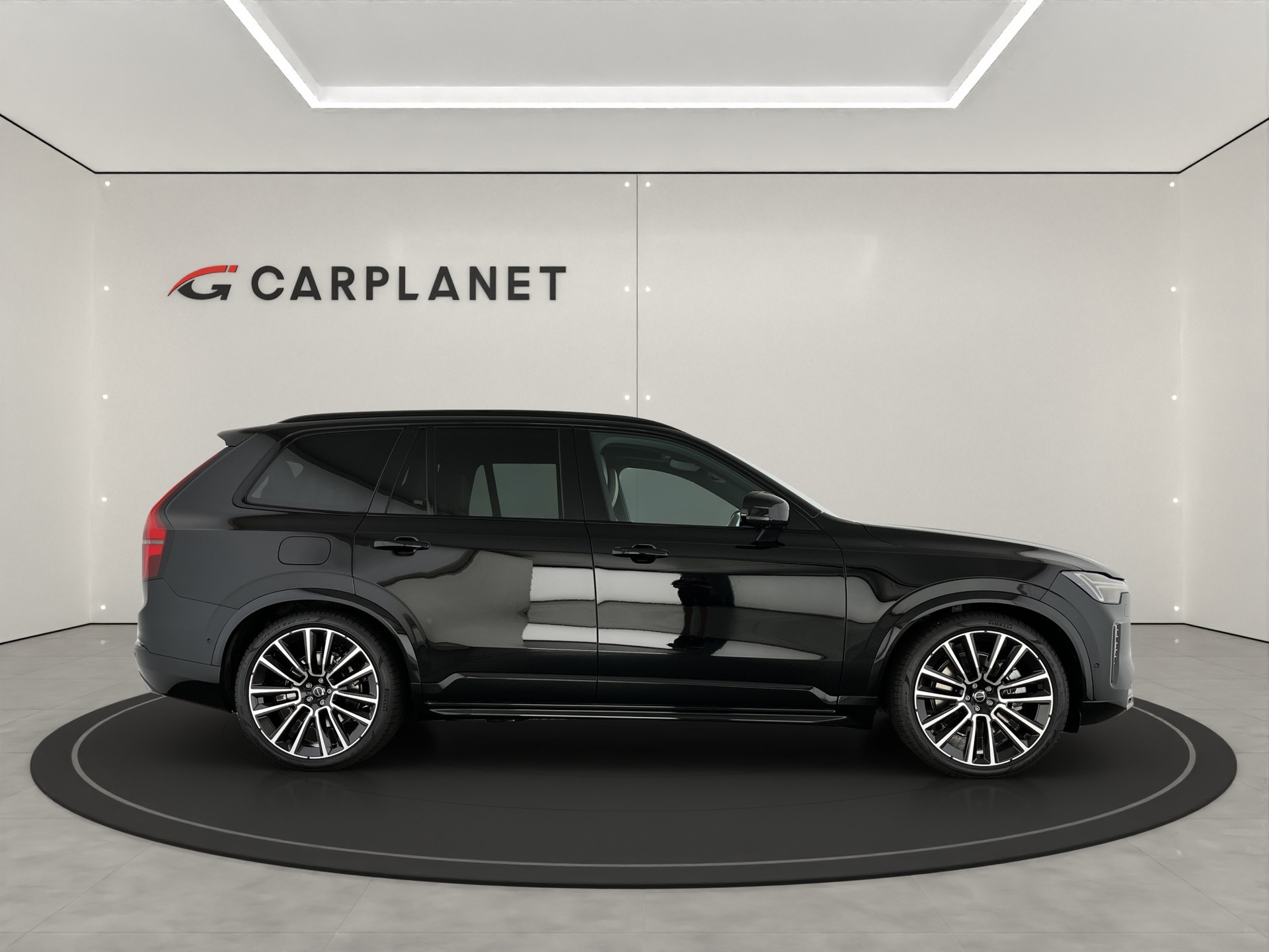 VOLVO XC90 2.0 T8 TE Ultra Dark eAWD-showroom-element-2