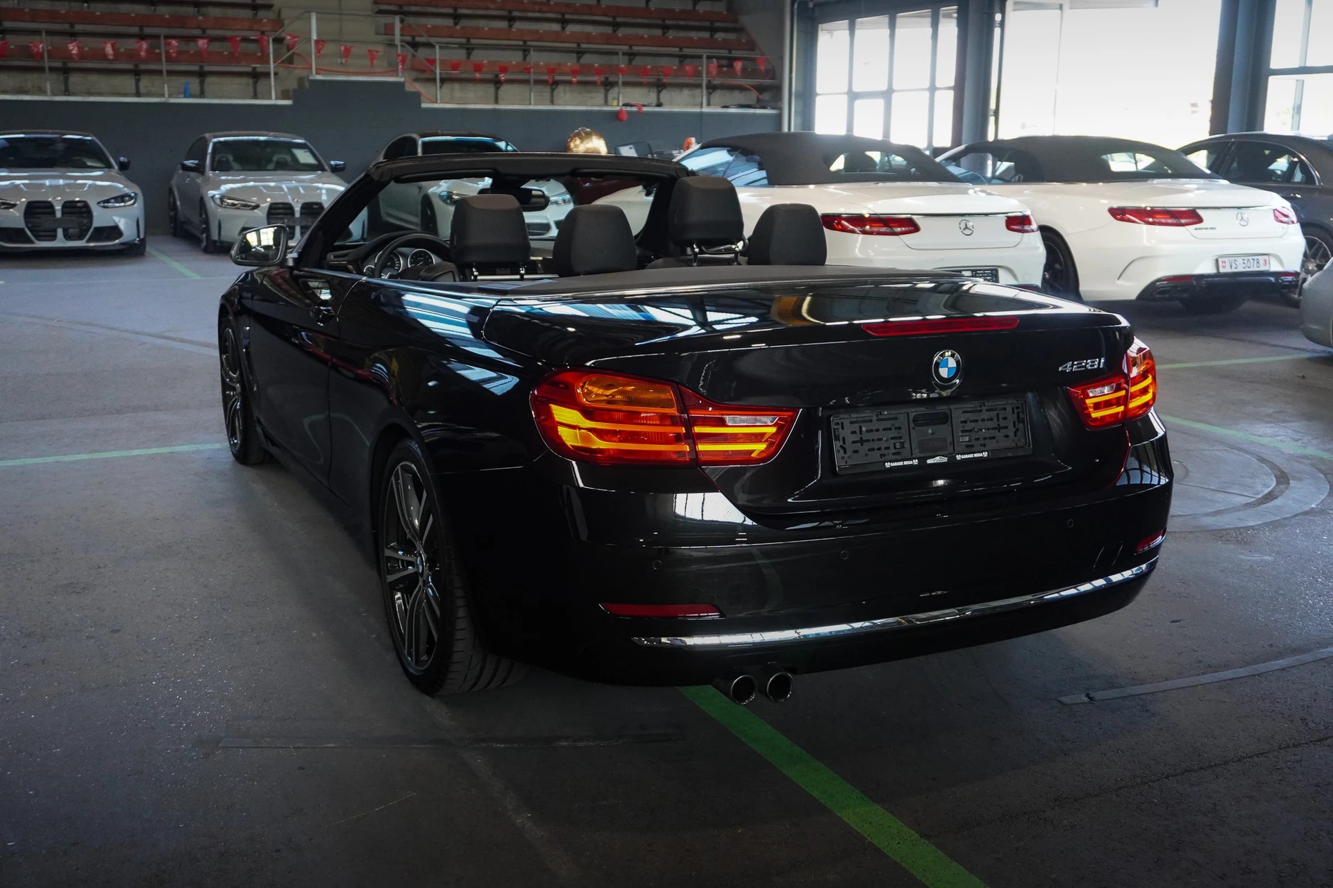 BMW 428i Cabriolet Steptronic-showroom-element-2
