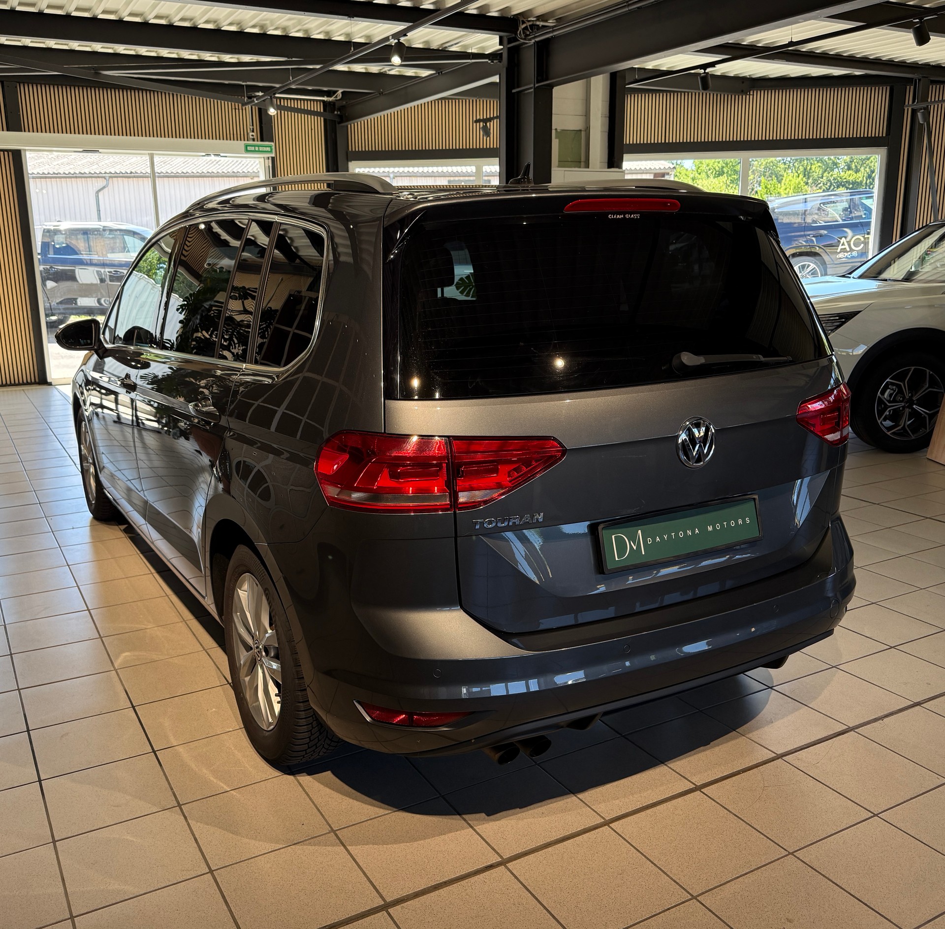 VW Touran 1.4 TSI BlueMotion Technology Comfortline DSG-showroom-element-3