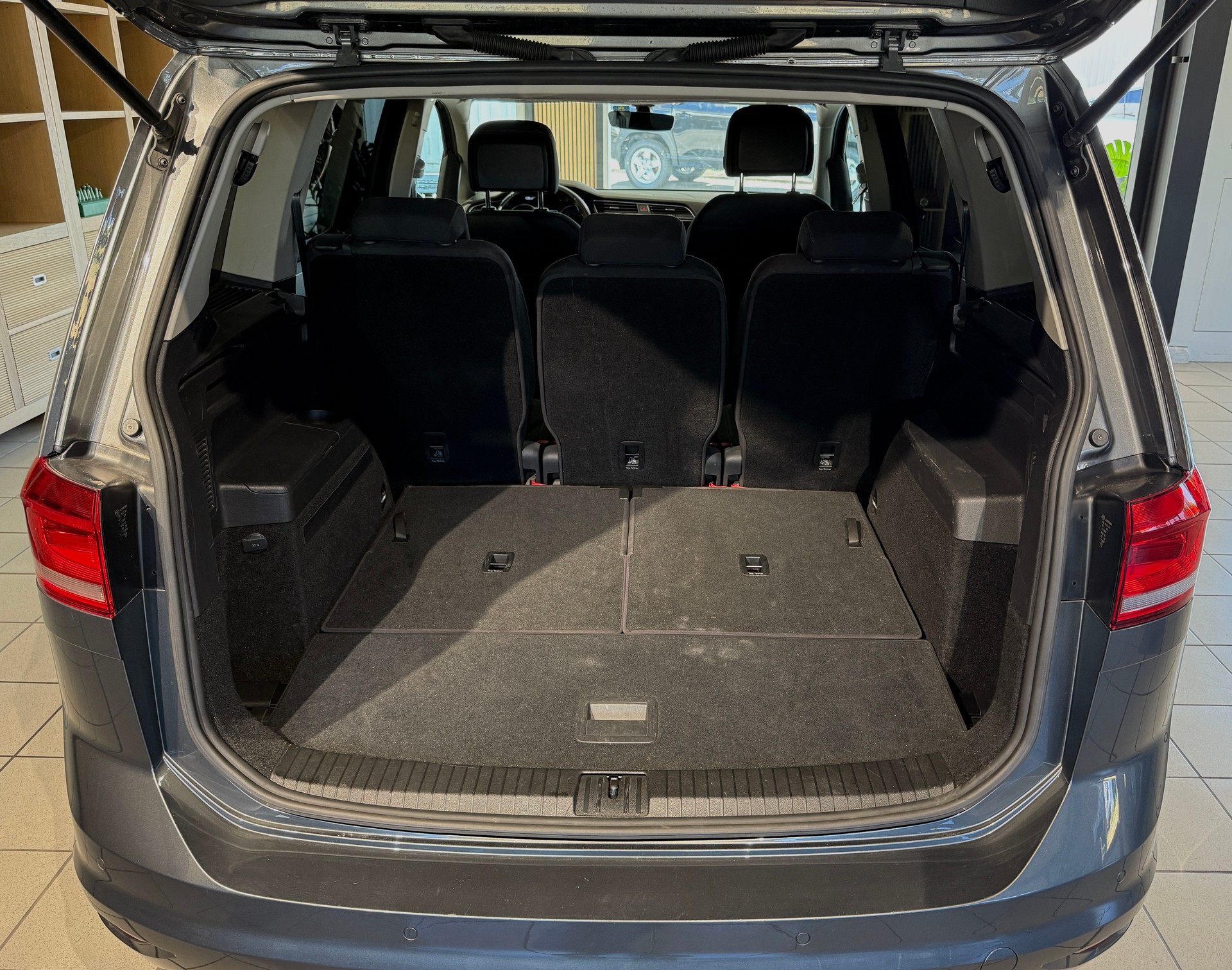 VW Touran 1.4 TSI BlueMotion Technology Comfortline DSG-image-19