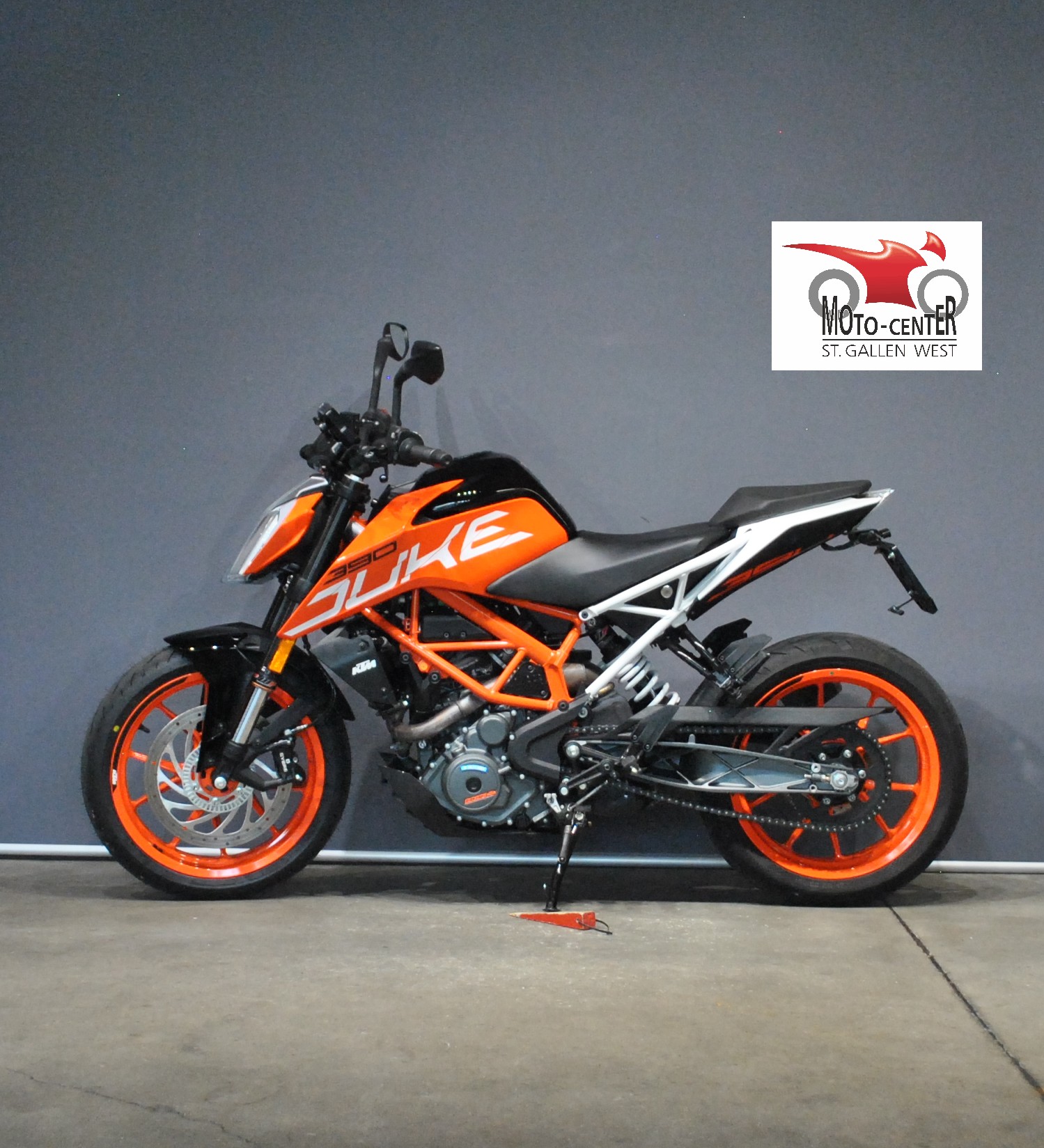 KTM 390 Duke ABS-image-2