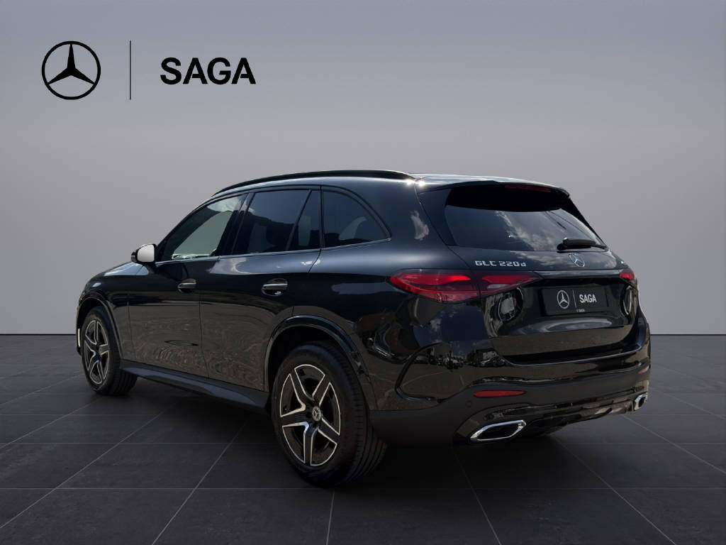 MERCEDES-BENZ GLC 220 d AMG Line 4matic-showroom-element-3
