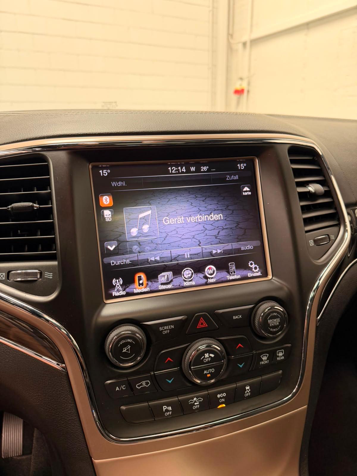 JEEP Grand Cherokee 3.0 CRD Summit Automatic Frisch ab MFK & 2Jahre Garantie-image-22