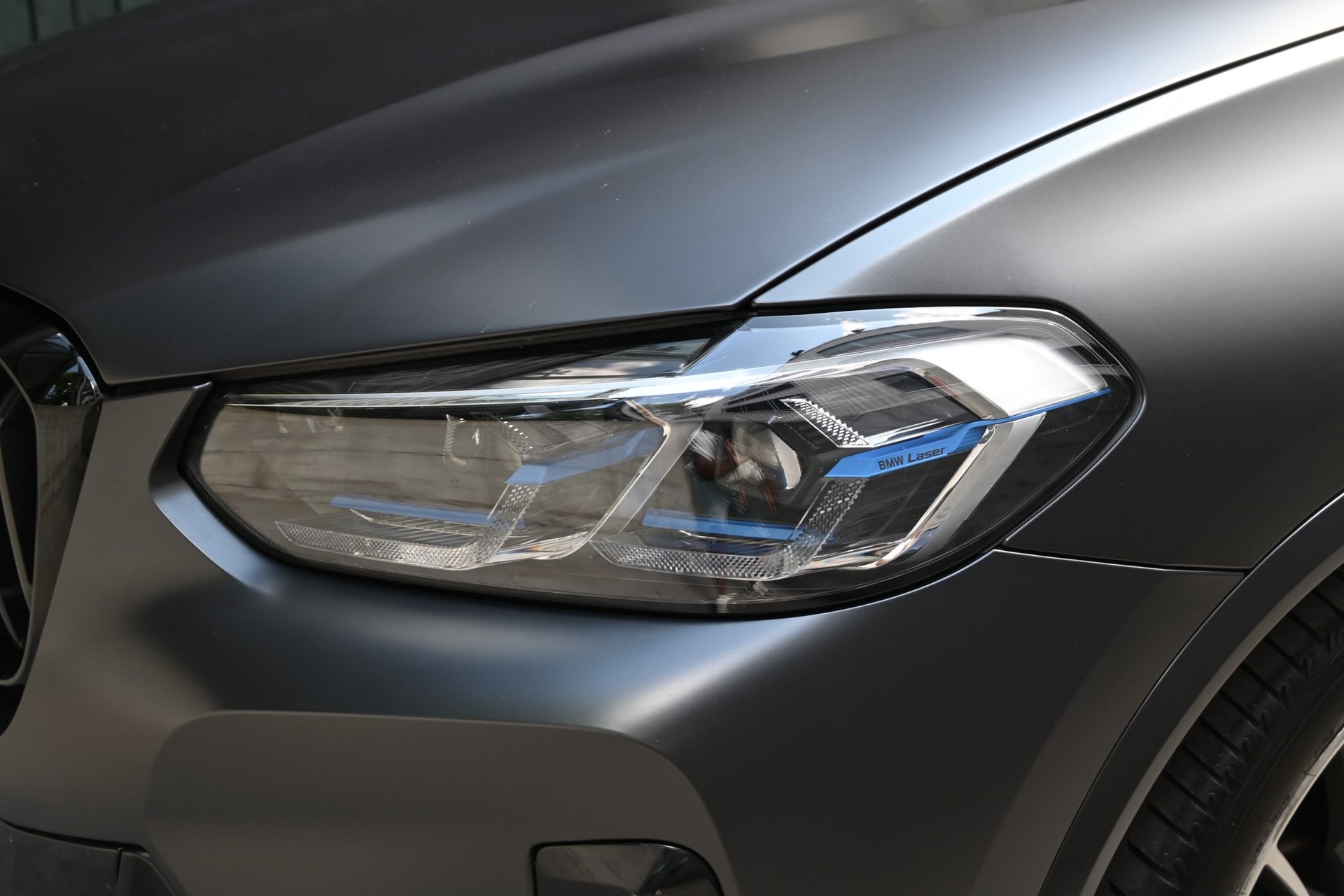 BMW X3 xDrive 30e M Sport-showroom-element-3