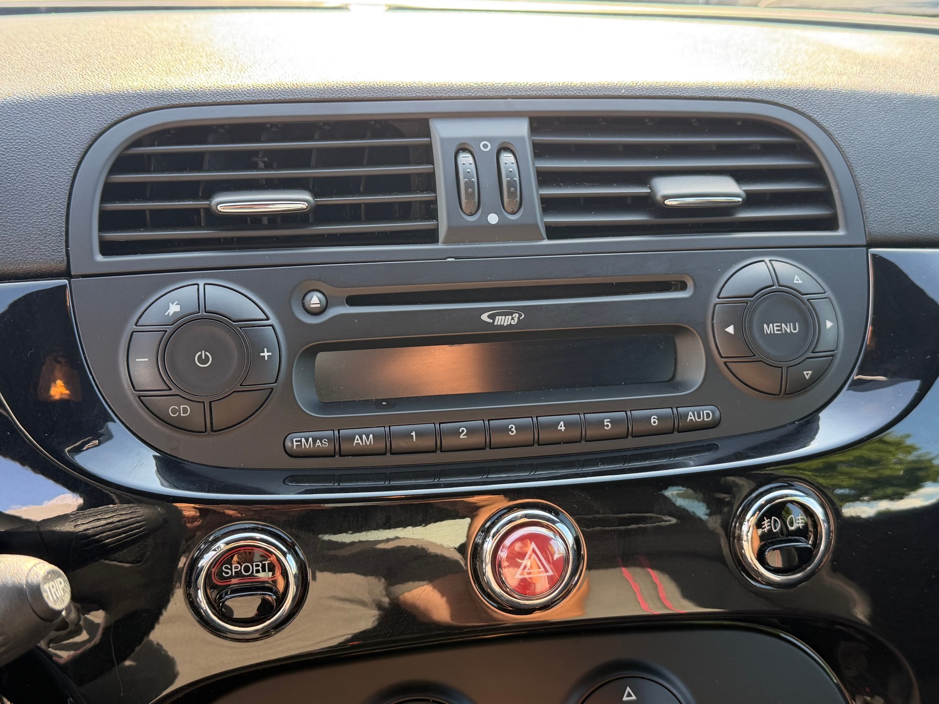 FIAT 500 1.4 16V Turbo Abarth-image-14
