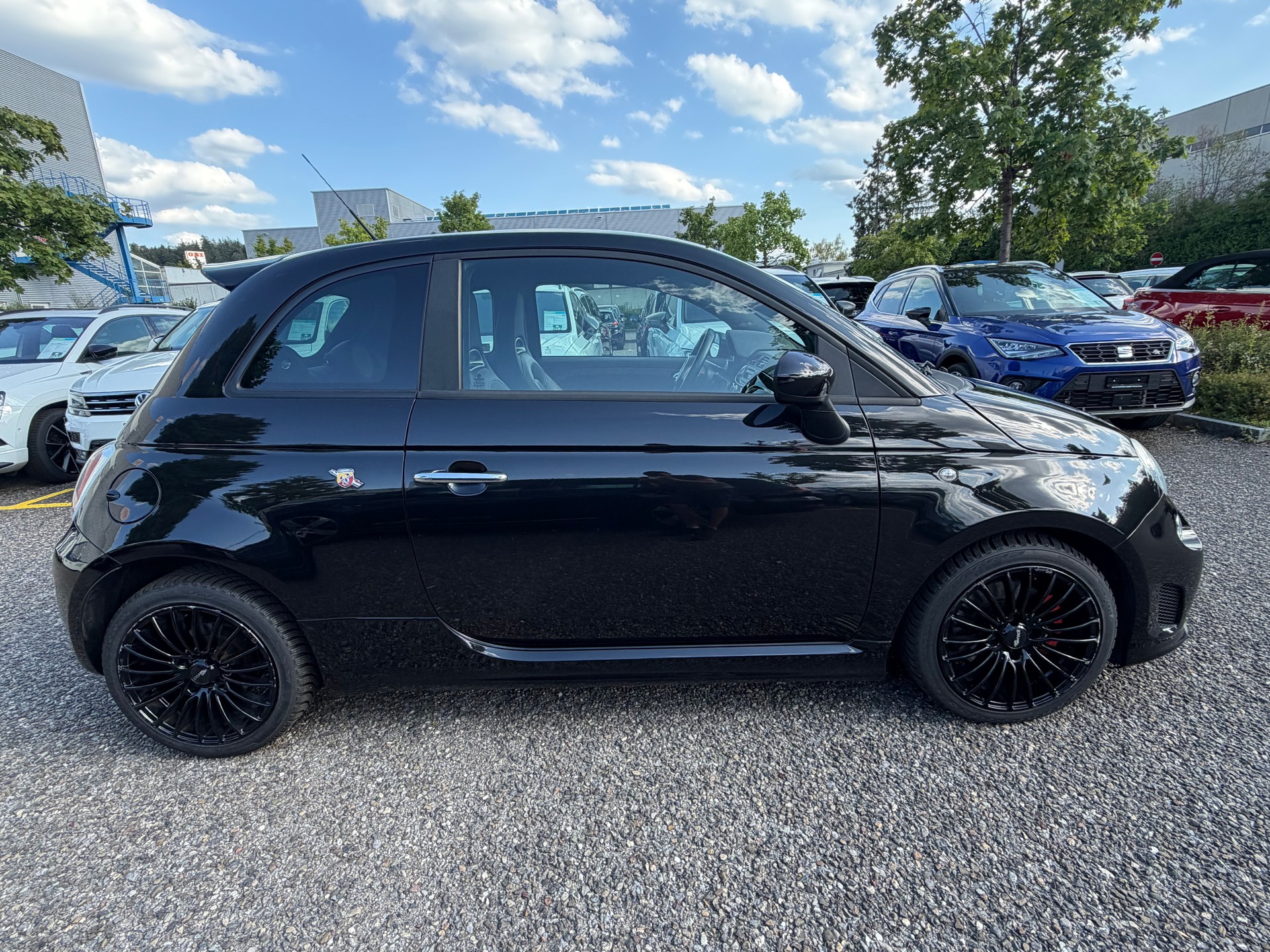 FIAT 500 1.4 16V Turbo Abarth-showroom-element-3