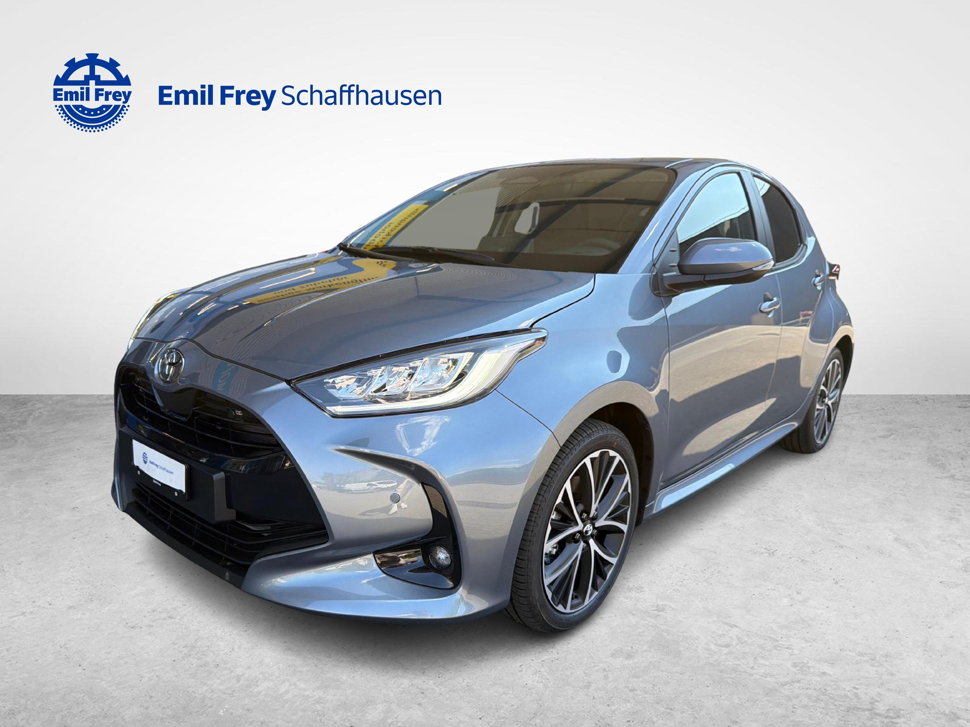 TOYOTA Yaris 1.5 VVT-i HSD Trend