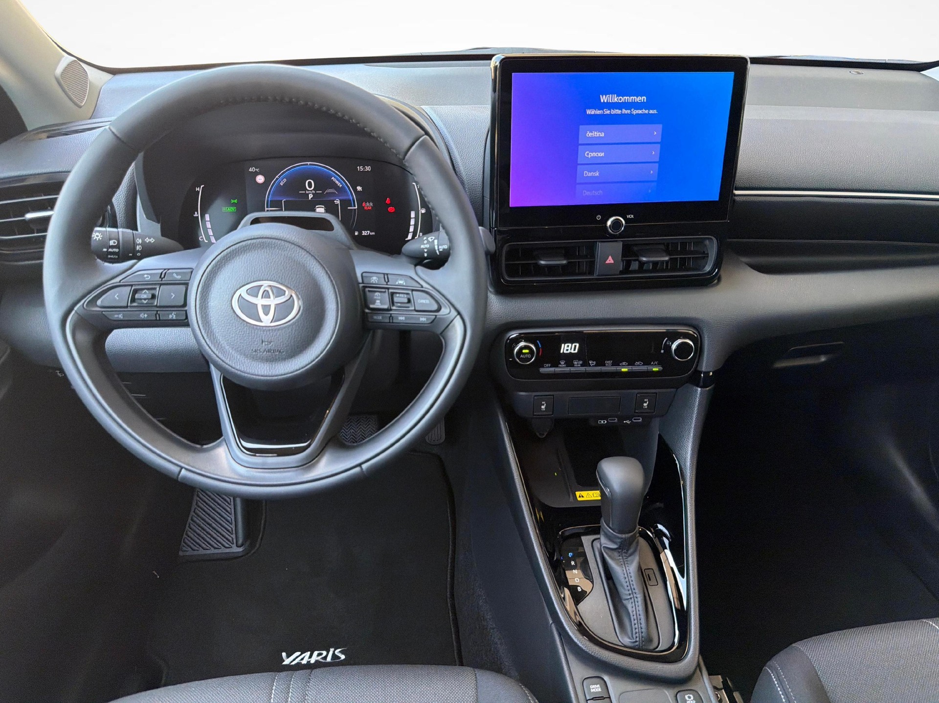 TOYOTA Yaris 1.5 VVT-i HSD Trend-image-8