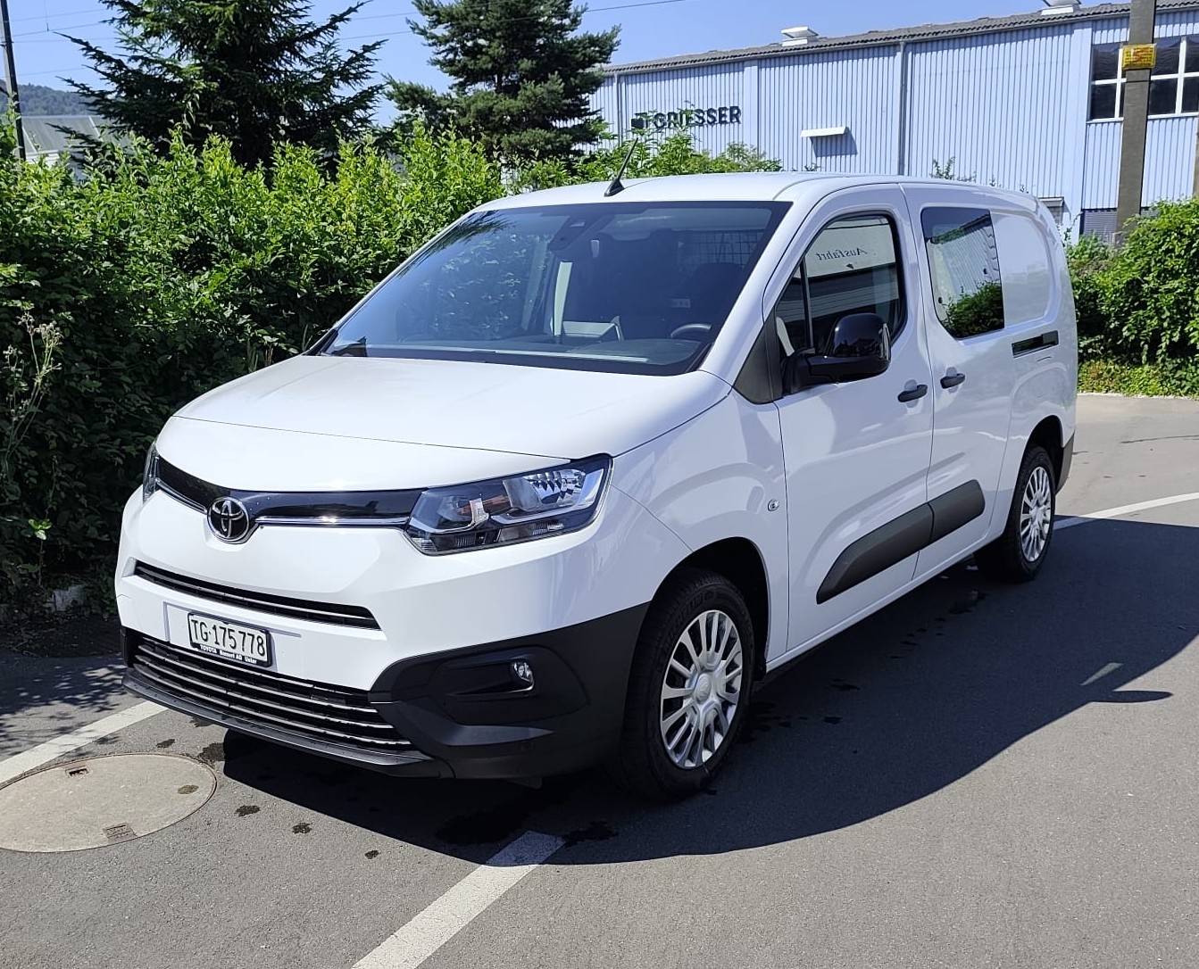 TOYOTA L2 - 1.2 Active