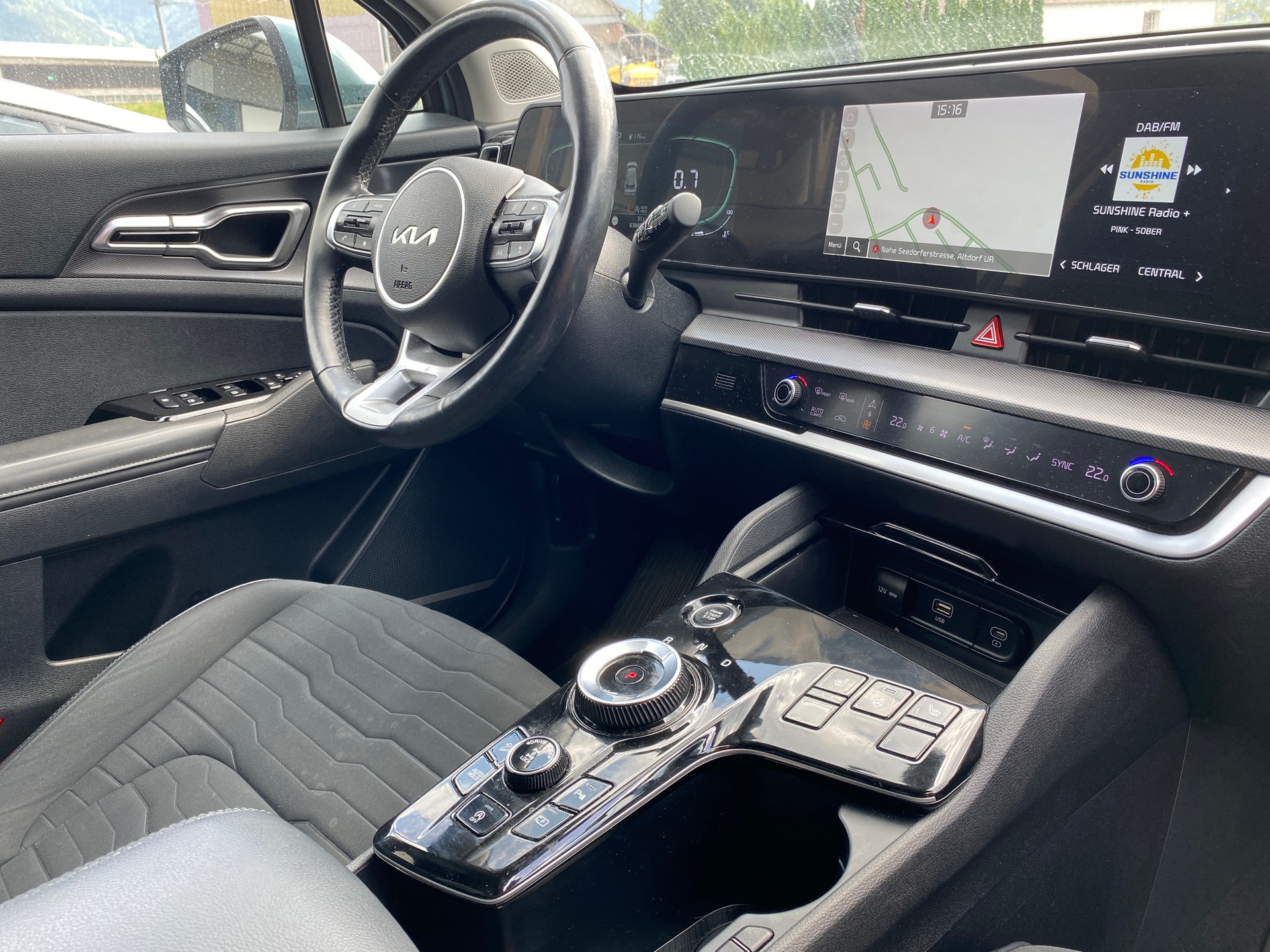 KIA Sportage 1.6T-GDi MHEV Power Edition 4x4 7DCT-image-6