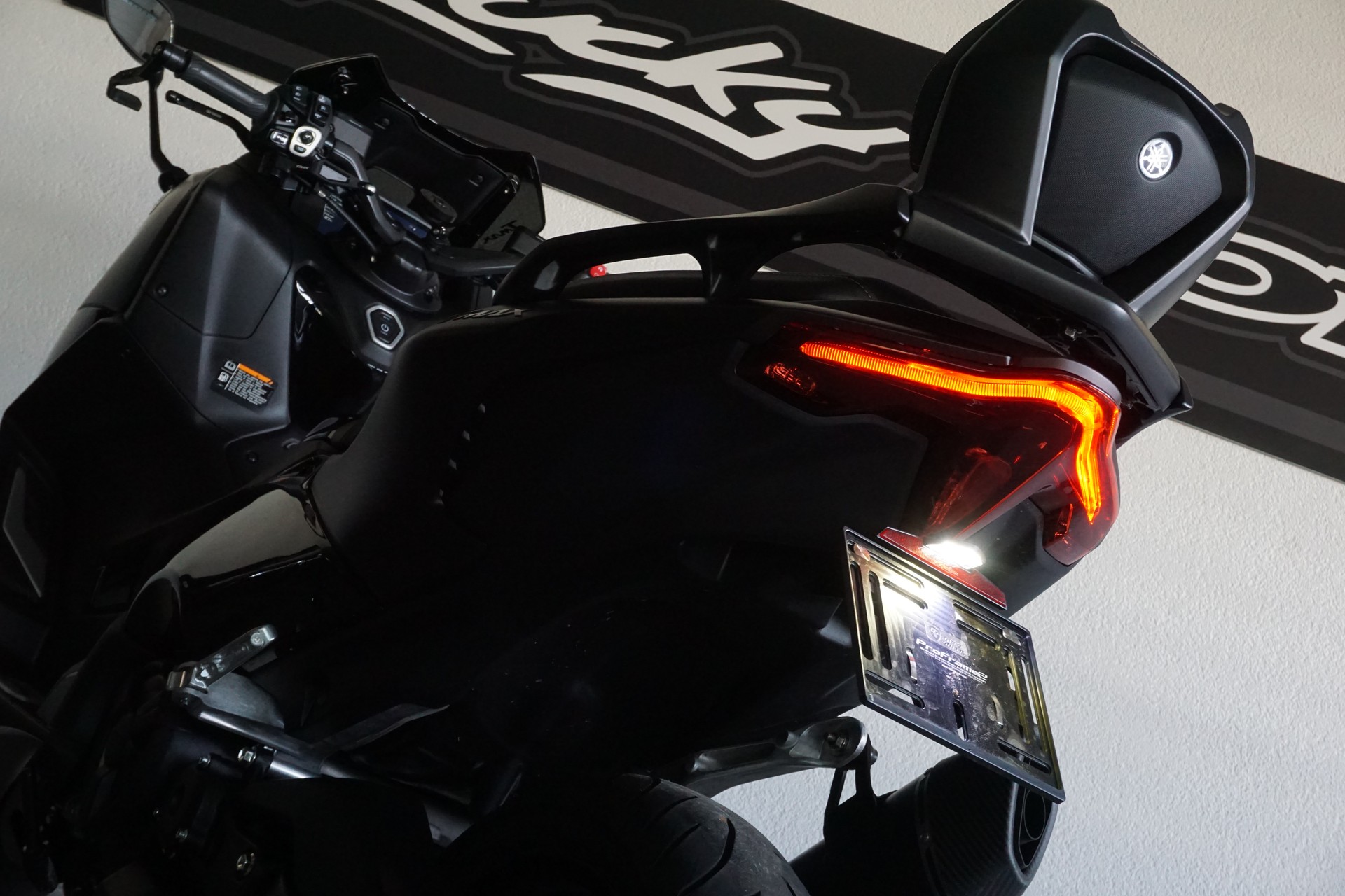 YAMAHA T-MAX Tech-Max XP 560-image-5