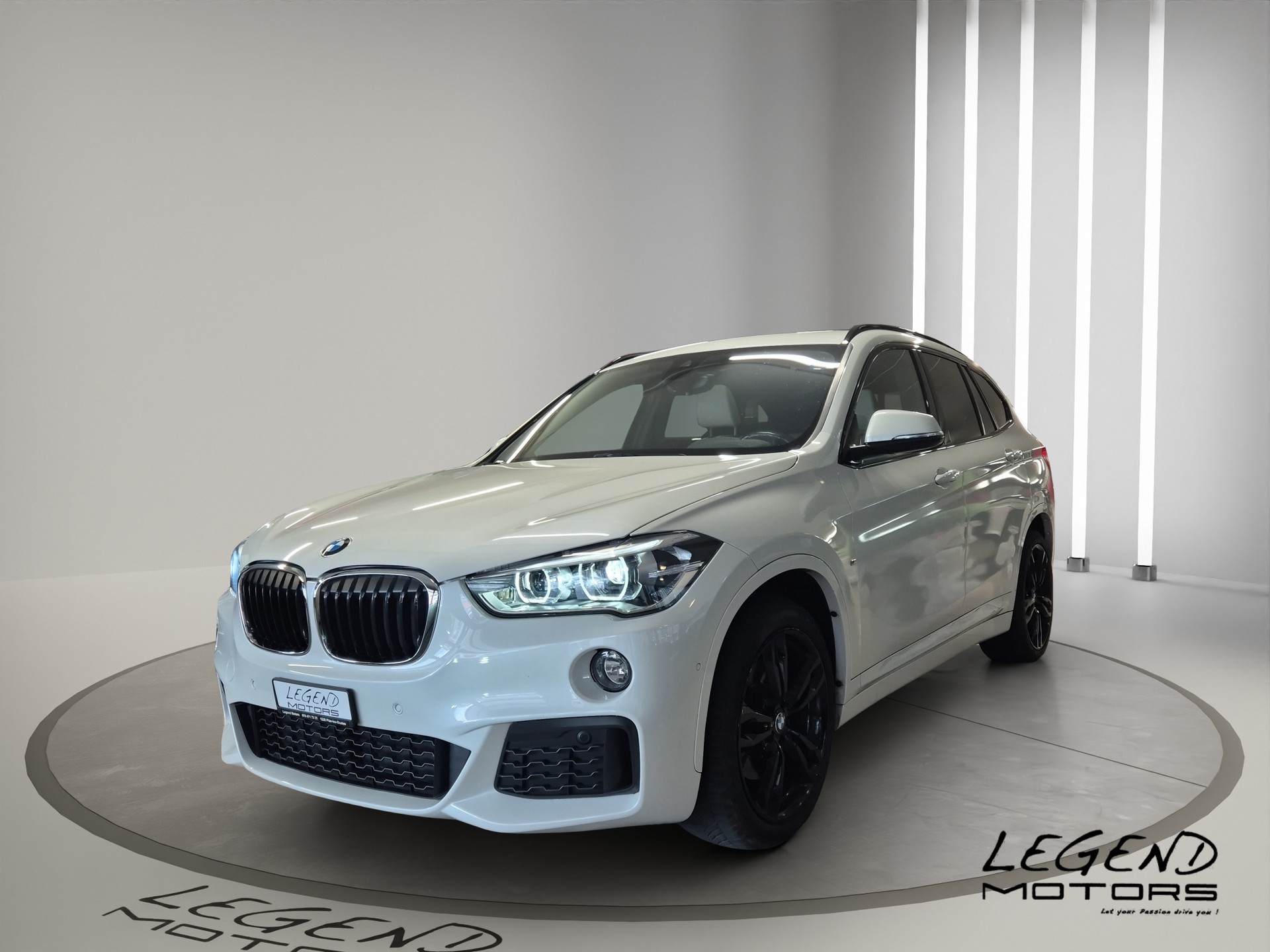 BMW X1 xDrive 20d M Sport Steptronic LEASING à partir de CHF 295.-/mois-showroom-element-2