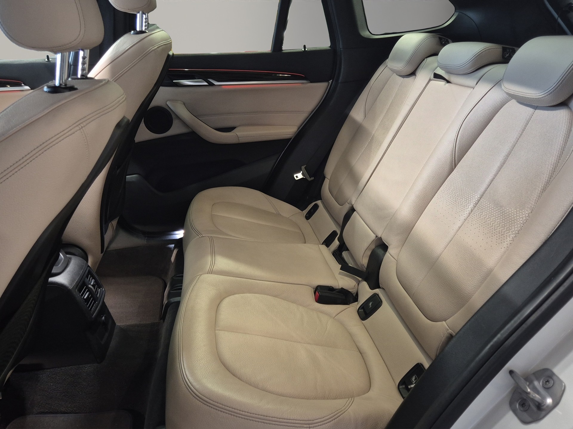 BMW X1 xDrive 20d M Sport Steptronic LEASING à partir de CHF 295.-/mois-image-13