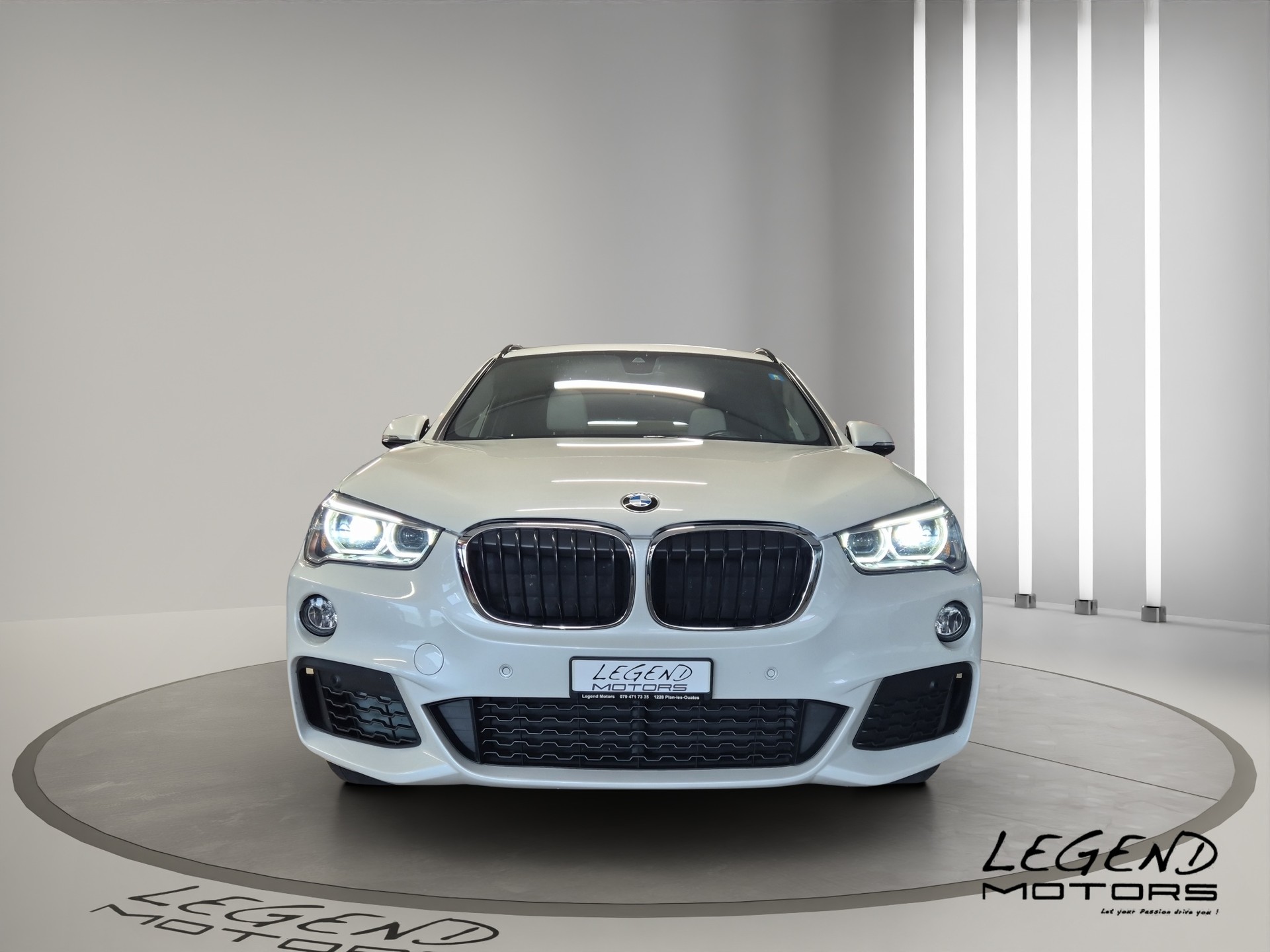 BMW X1 xDrive 20d M Sport Steptronic LEASING à partir de CHF 295.-/mois-showroom-element-1