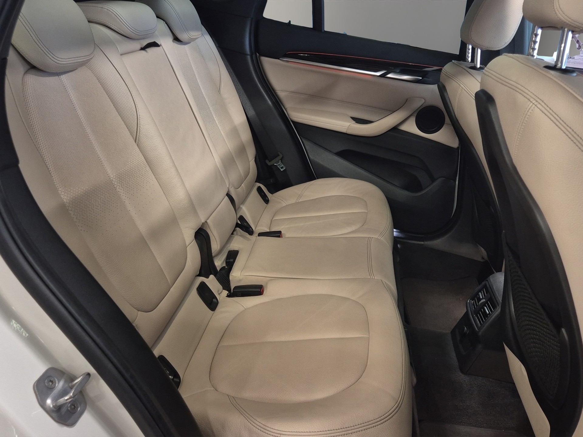 BMW X1 xDrive 20d M Sport Steptronic LEASING à partir de CHF 295.-/mois-image-15