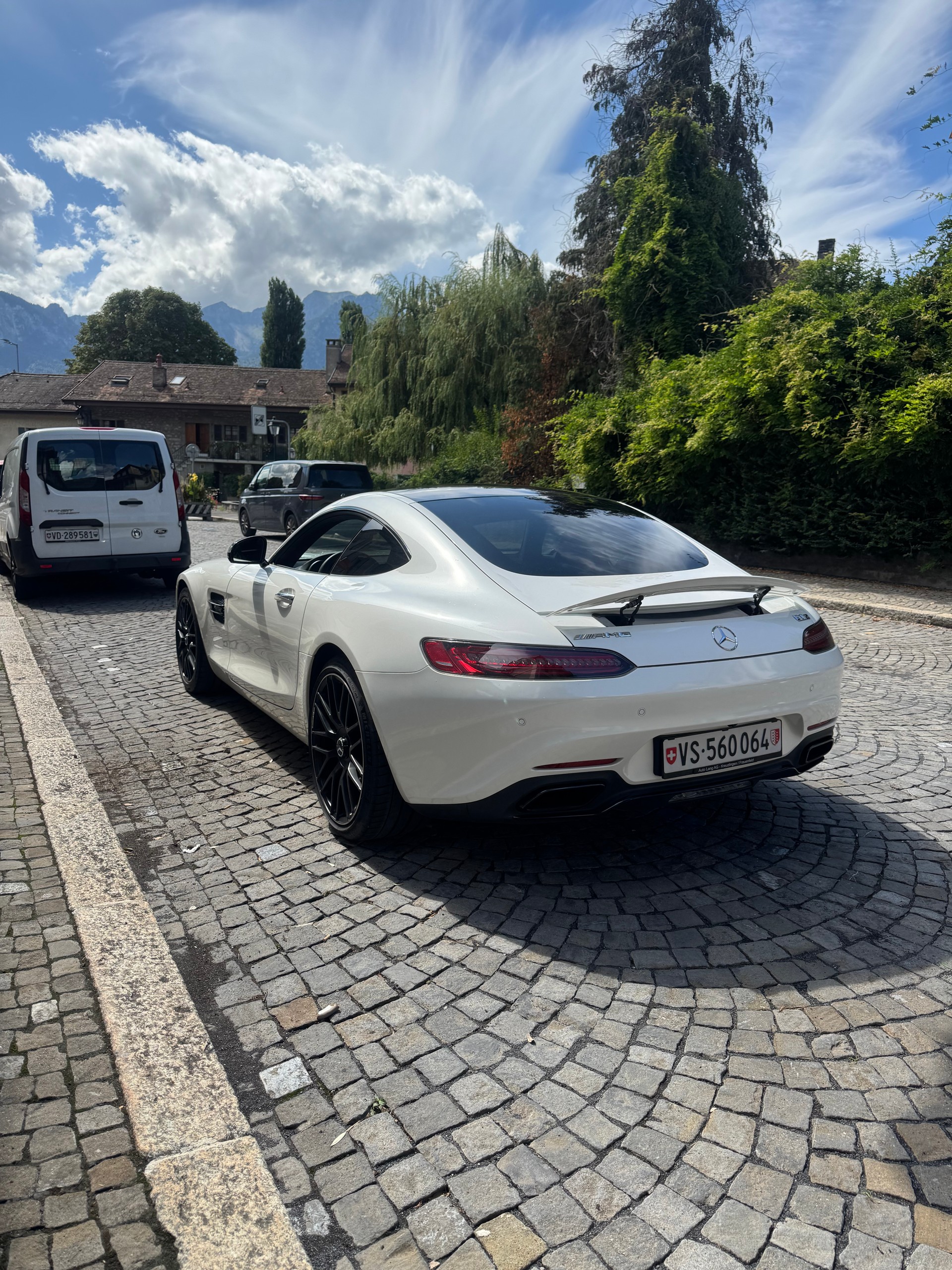 MERCEDES-BENZ AMG GT S-image-2