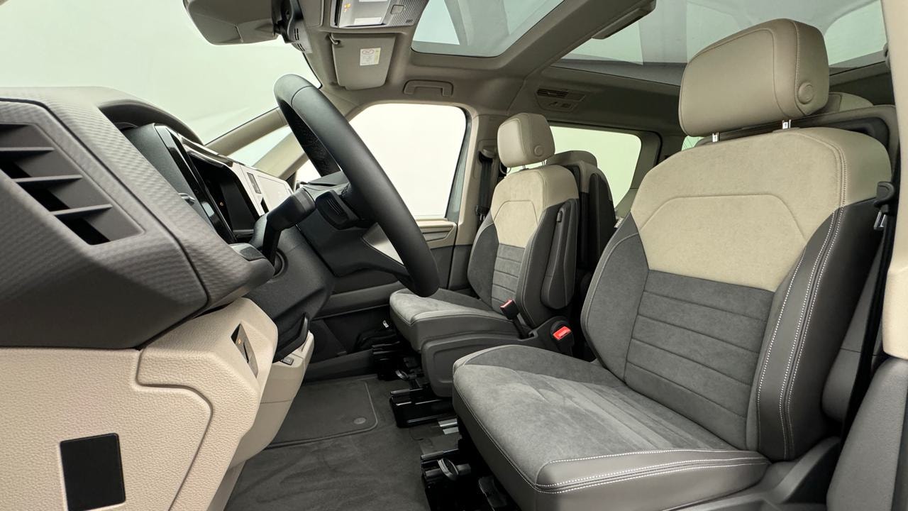 VW Multivan 1.5 eHybrid Life Edition 4Motion DSG-image-4
