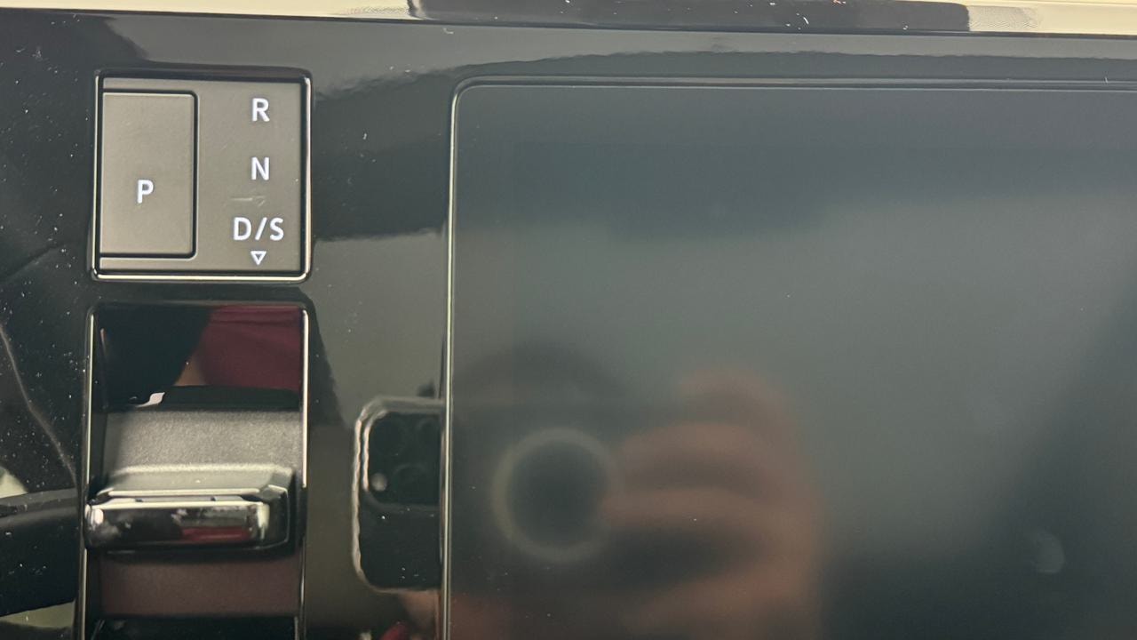 VW Multivan 1.5 eHybrid Life Edition 4Motion DSG-image-10