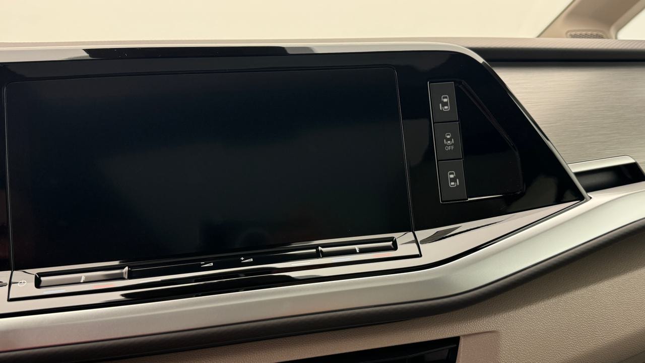 VW Multivan 1.5 eHybrid Life Edition 4Motion DSG-image-7