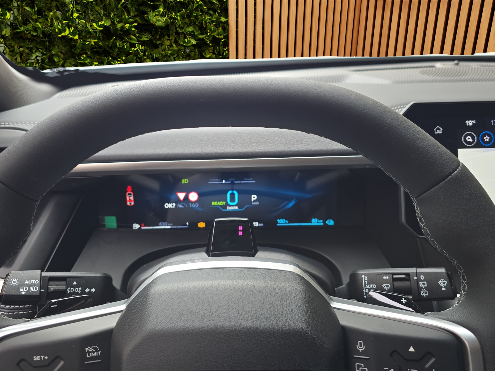 JEEP Compass 1.6 T PHEV Summit-image-10