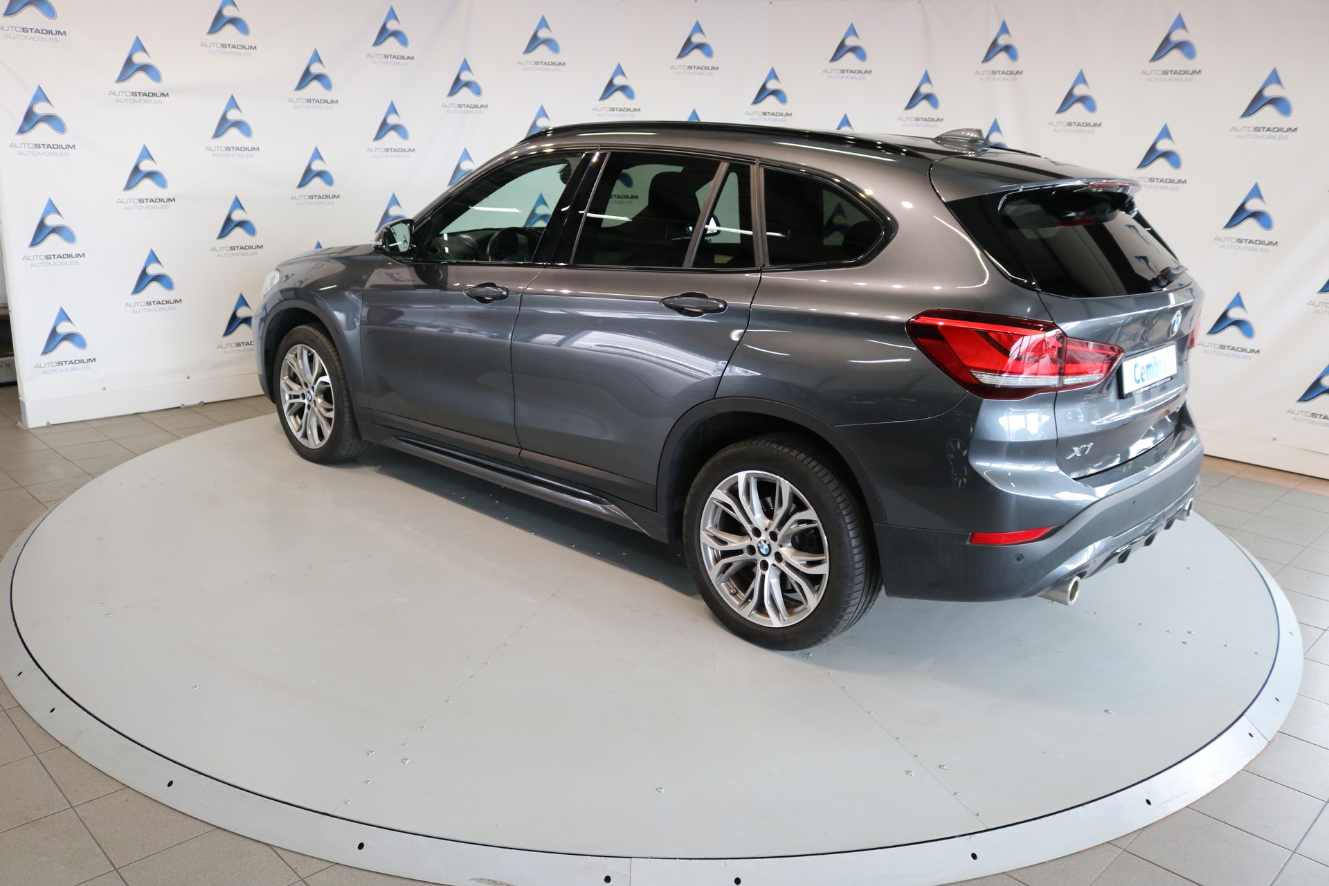 BMW X1 xDrive 20d Sport Line Steptronic-image-20