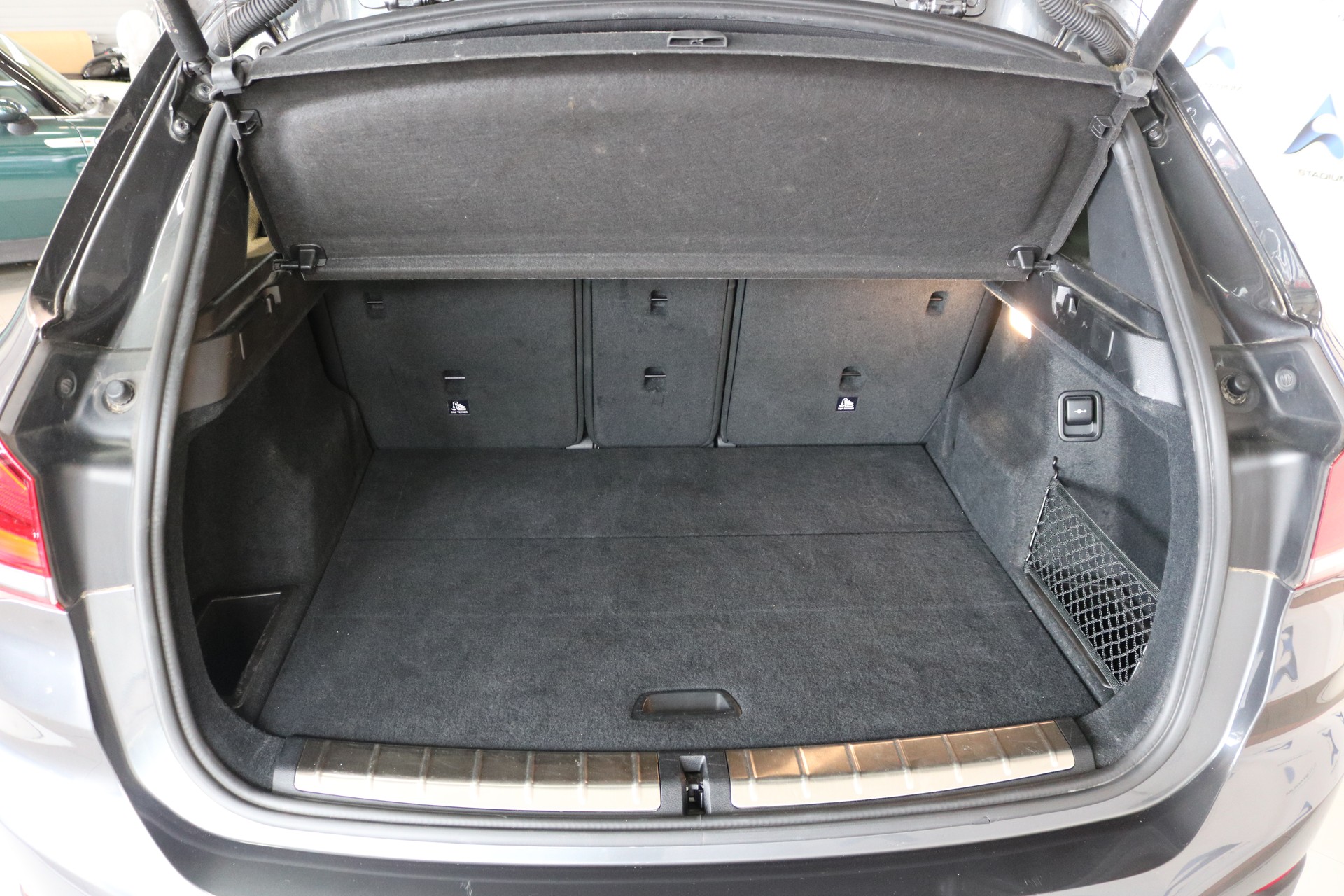 BMW X1 xDrive 20d Sport Line Steptronic-image-48