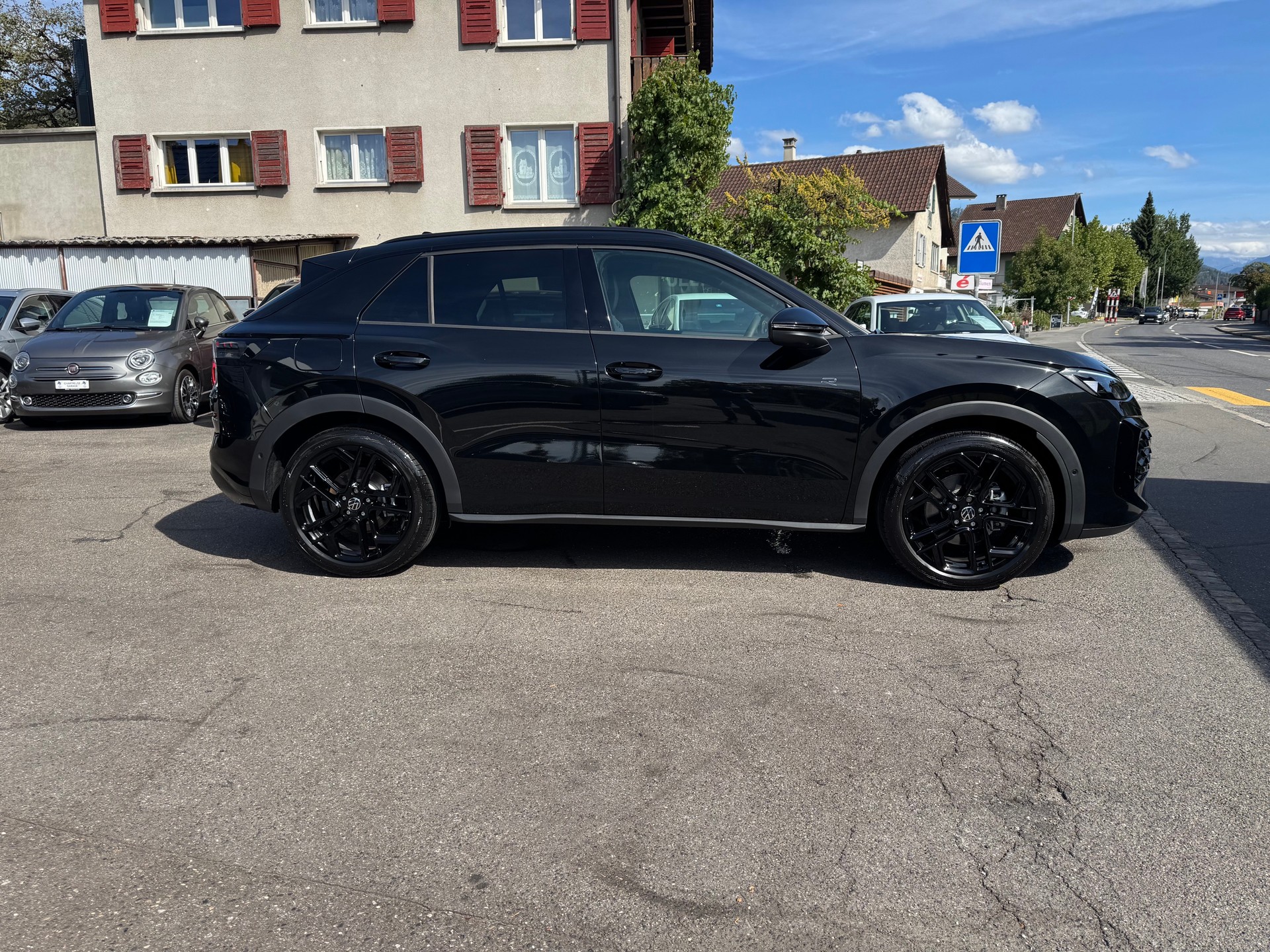 VW T-Roc 1.5 eTSI mHEV R-Line DSG-image-4