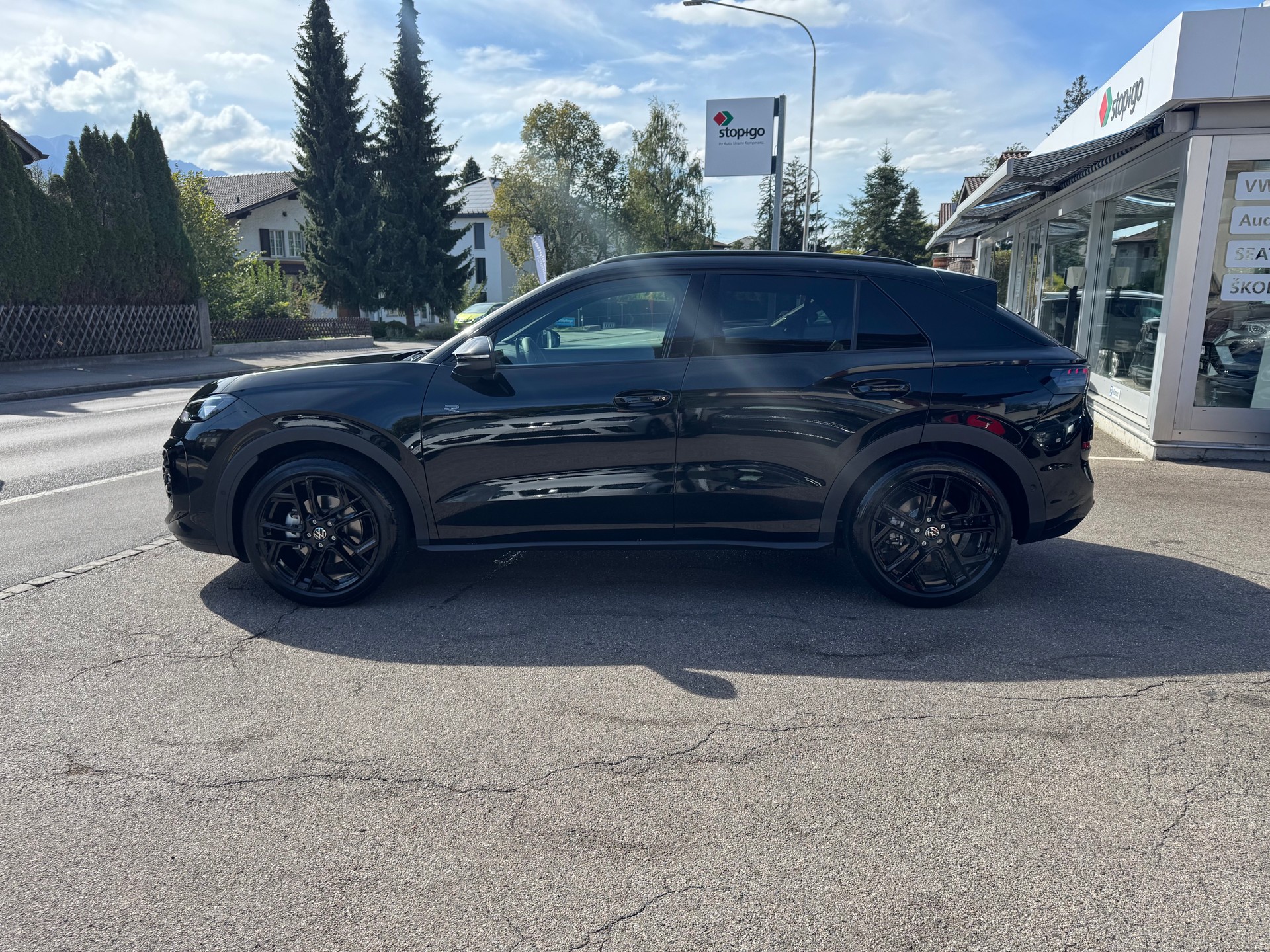 VW T-Roc 1.5 eTSI mHEV R-Line DSG-image-8