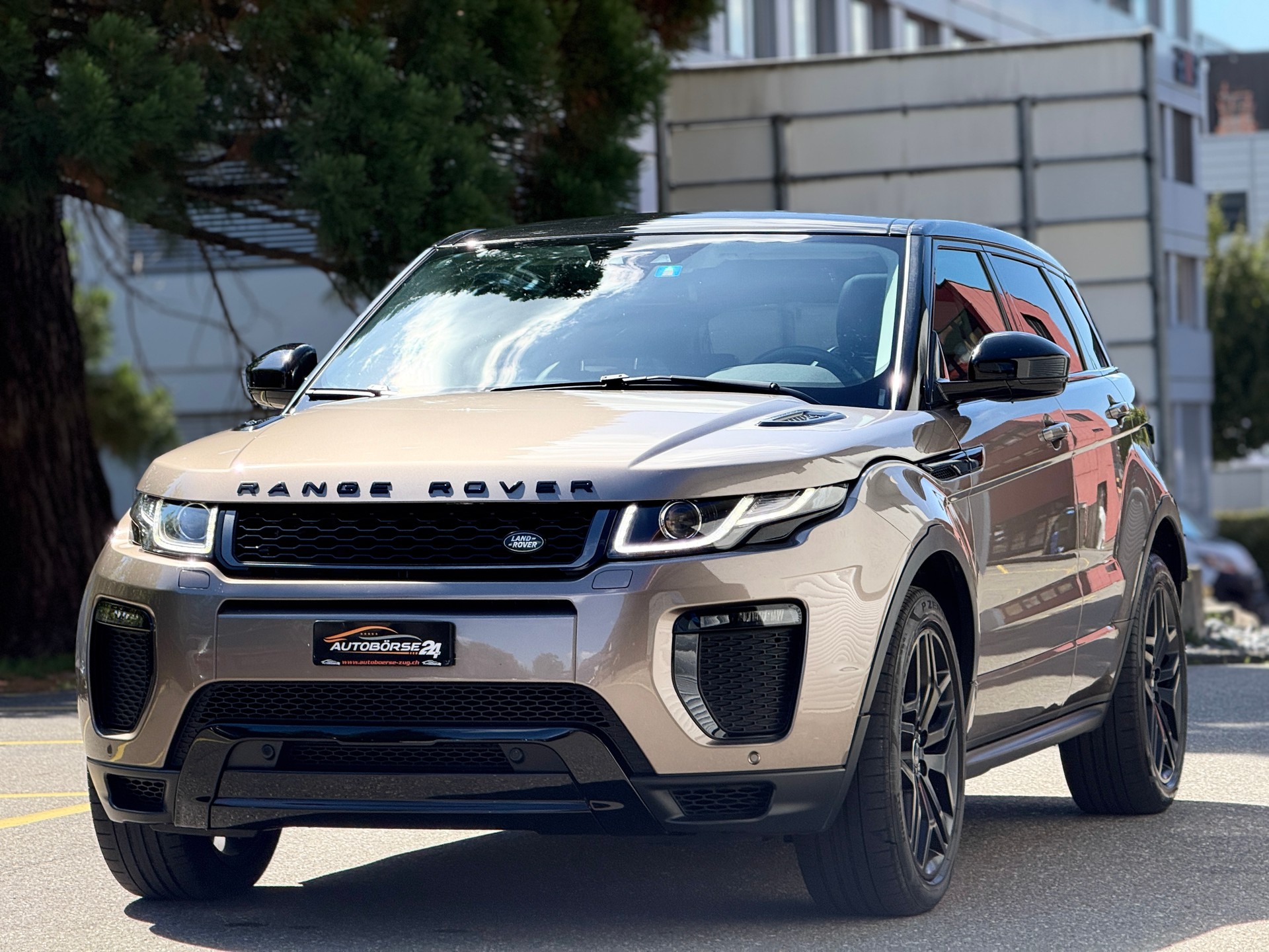 LAND ROVER Range Rover Evoque 2.0 TD4 HSE Dynamic AT9