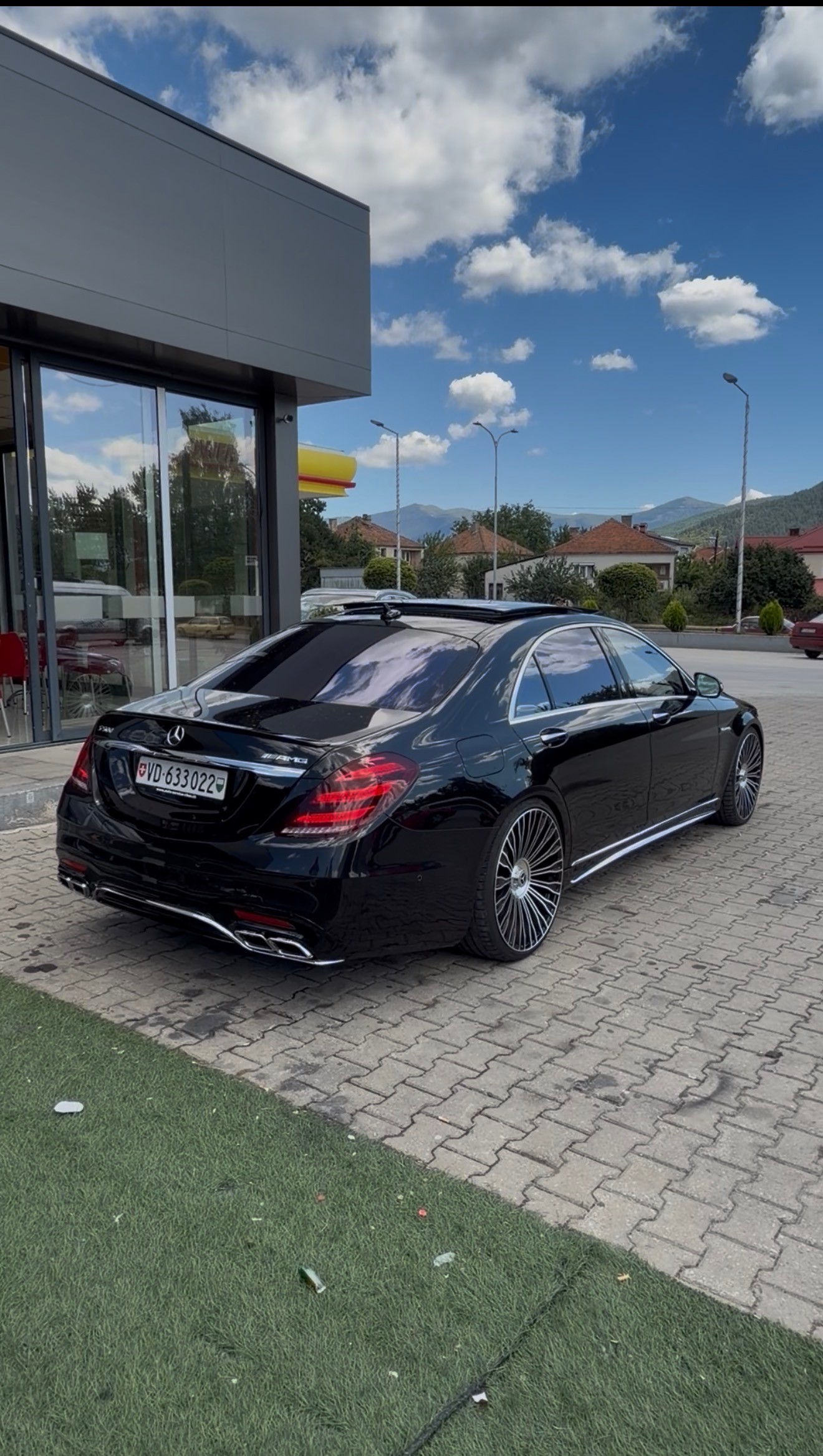 MERCEDES-BENZ S 500