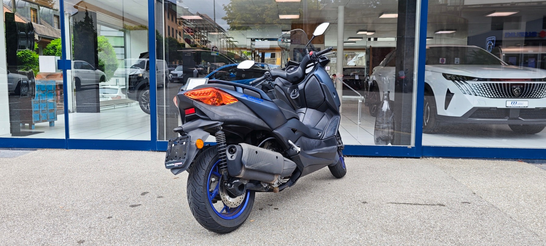 YAMAHA X-Max 300-image-3